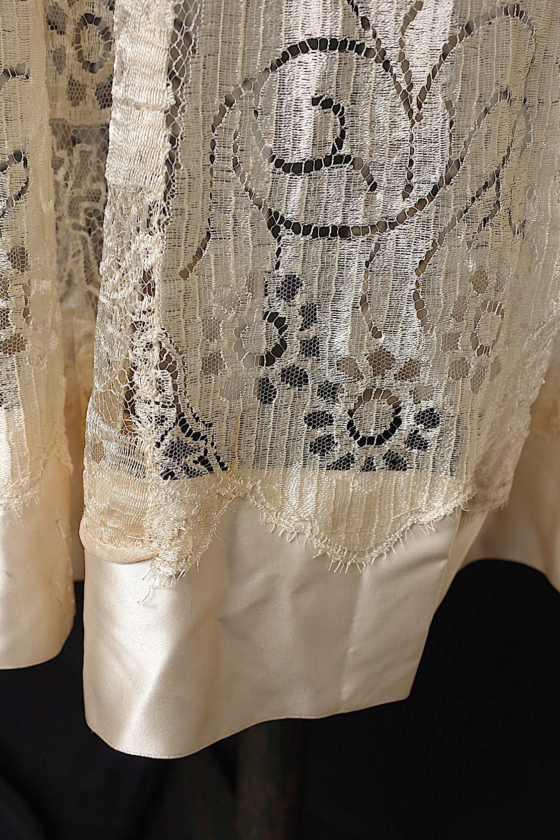 アンティークワンピース vêtement  antique レースワンピース .FR a l'epoque