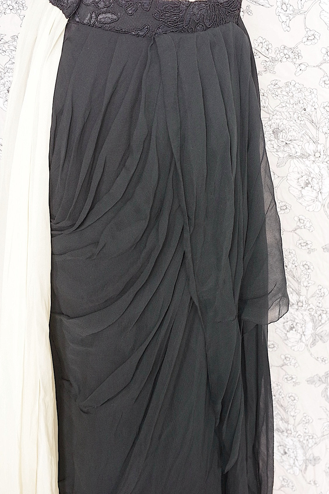 アンティークスカート vêtement  antique シフォンドレープスカート .FR a l'epoque