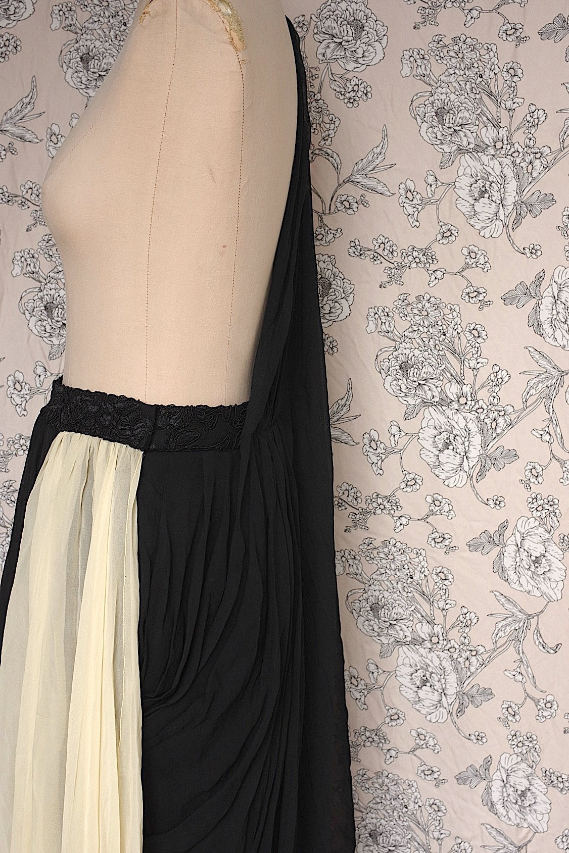 アンティークスカート vêtement  antique シフォンドレープスカート .FR a l'epoque