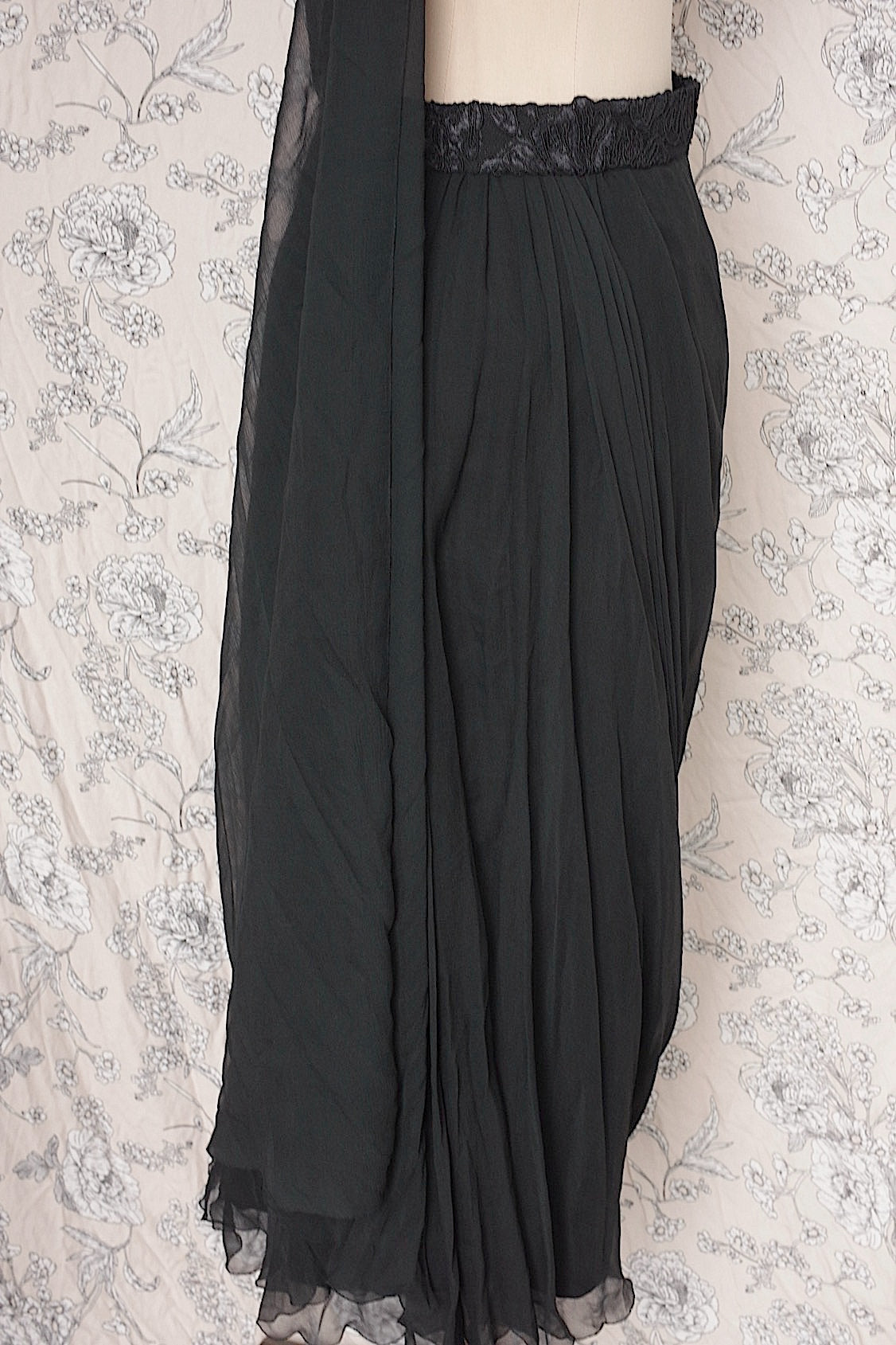 アンティークスカート vêtement  antique シフォンドレープスカート .FR a l'epoque