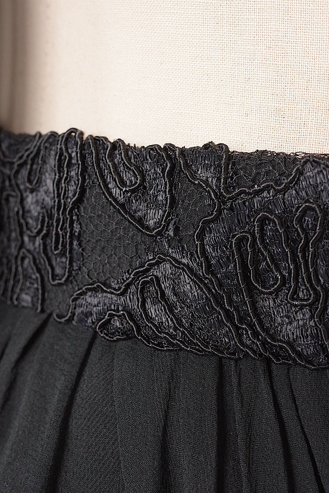 アンティークスカート vêtement  antique シフォンドレープスカート .FR a l'epoque