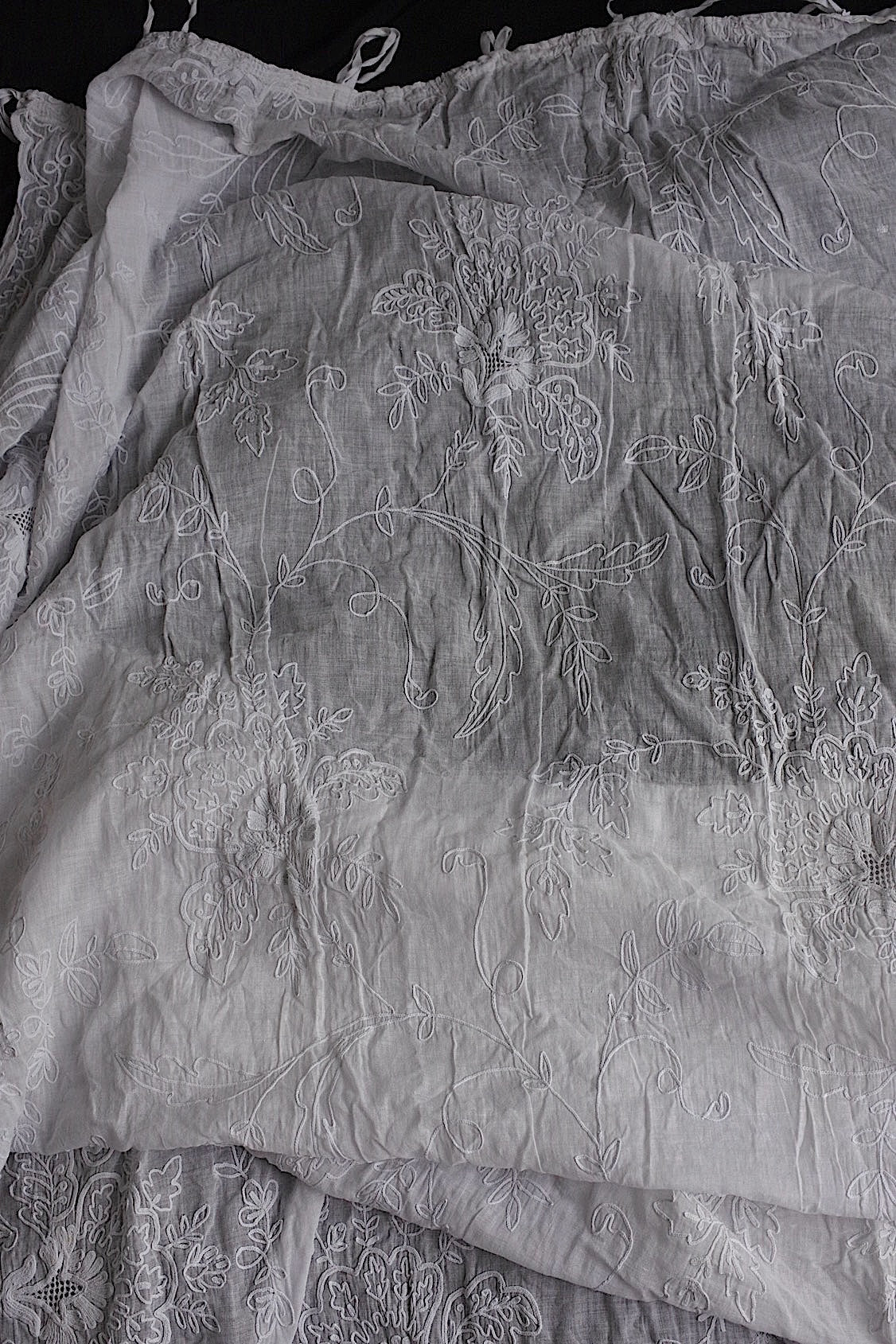 アンティークカーテン linge de maison  antique コーネリー .FR a l'epoque