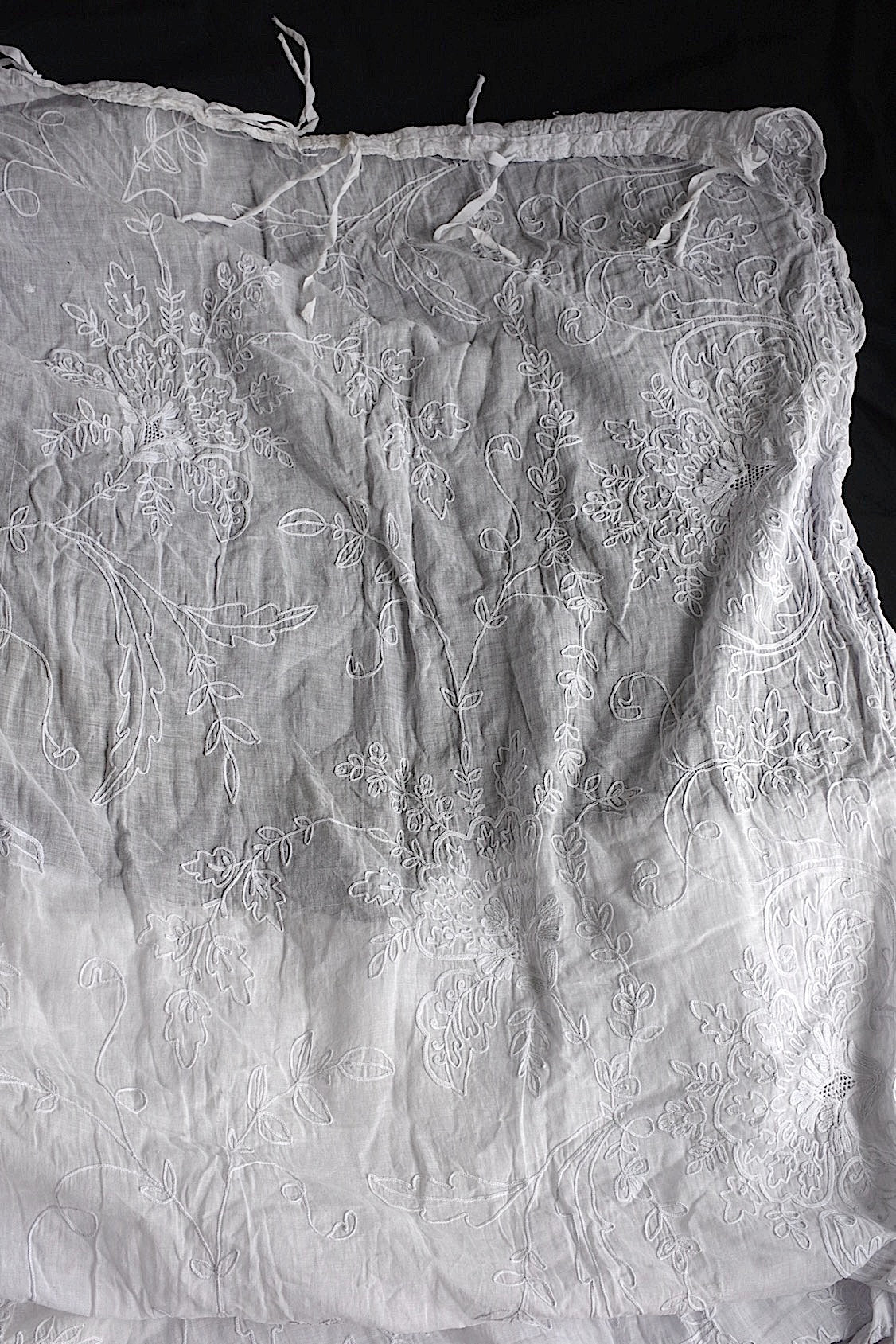 アンティークカーテン linge de maison  antique コーネリー .FR a l'epoque