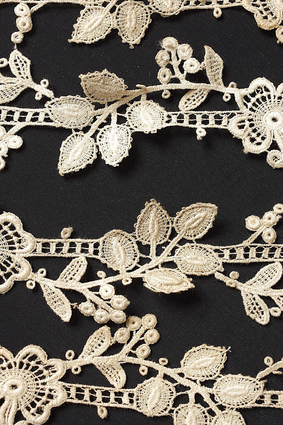 アンティークレース dentelle antique モチーフレースlots1 .FR a l'epoque