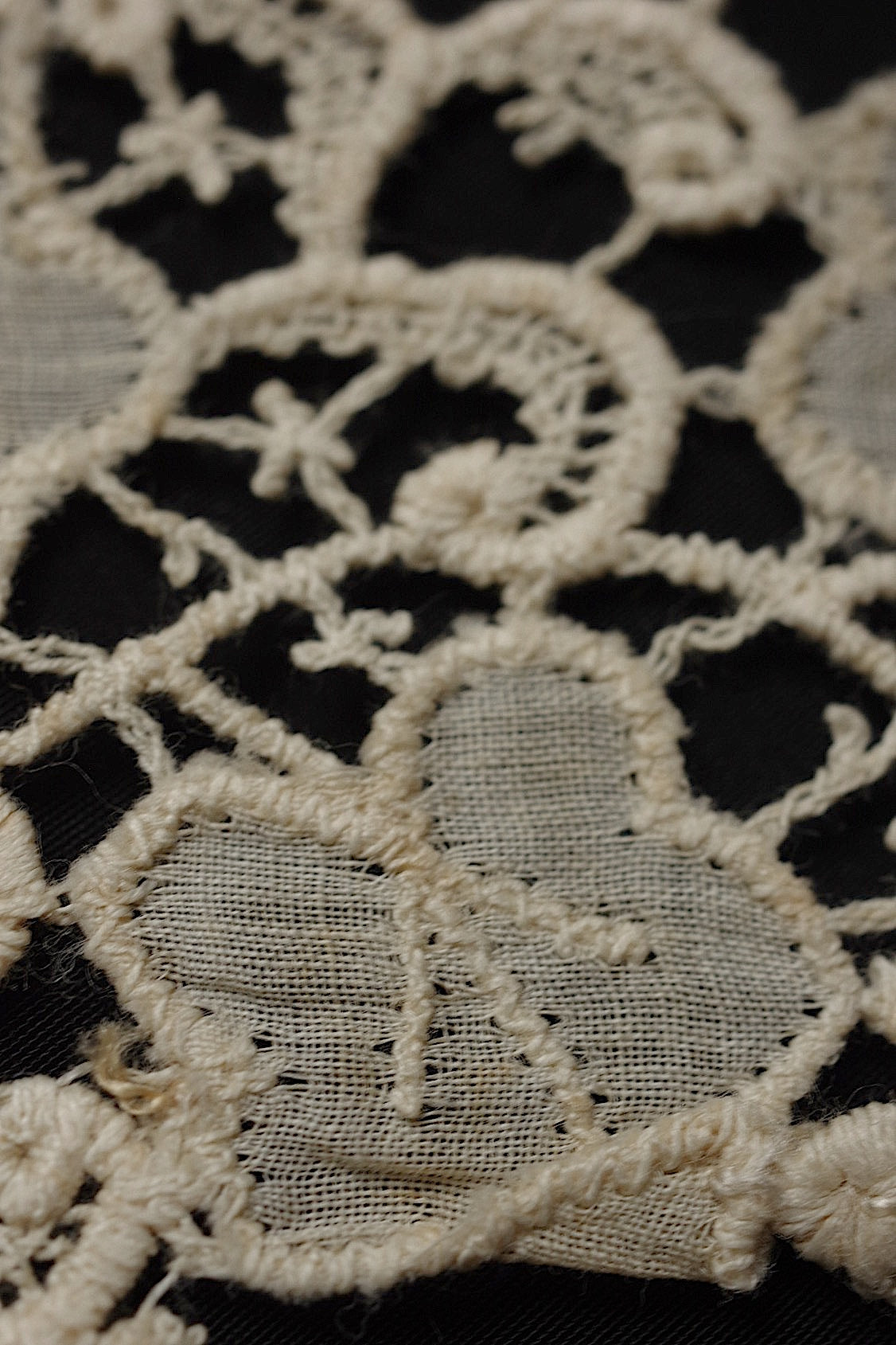 アンティークレース dentelle antique モチーフレースlots3 .FR a l'epoque