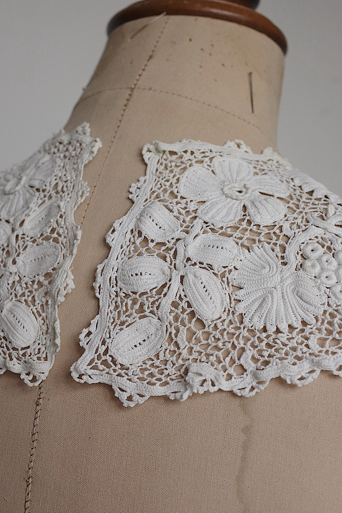 アンティークレース dentelle antique クロシェ襟 .FR a l'epoque