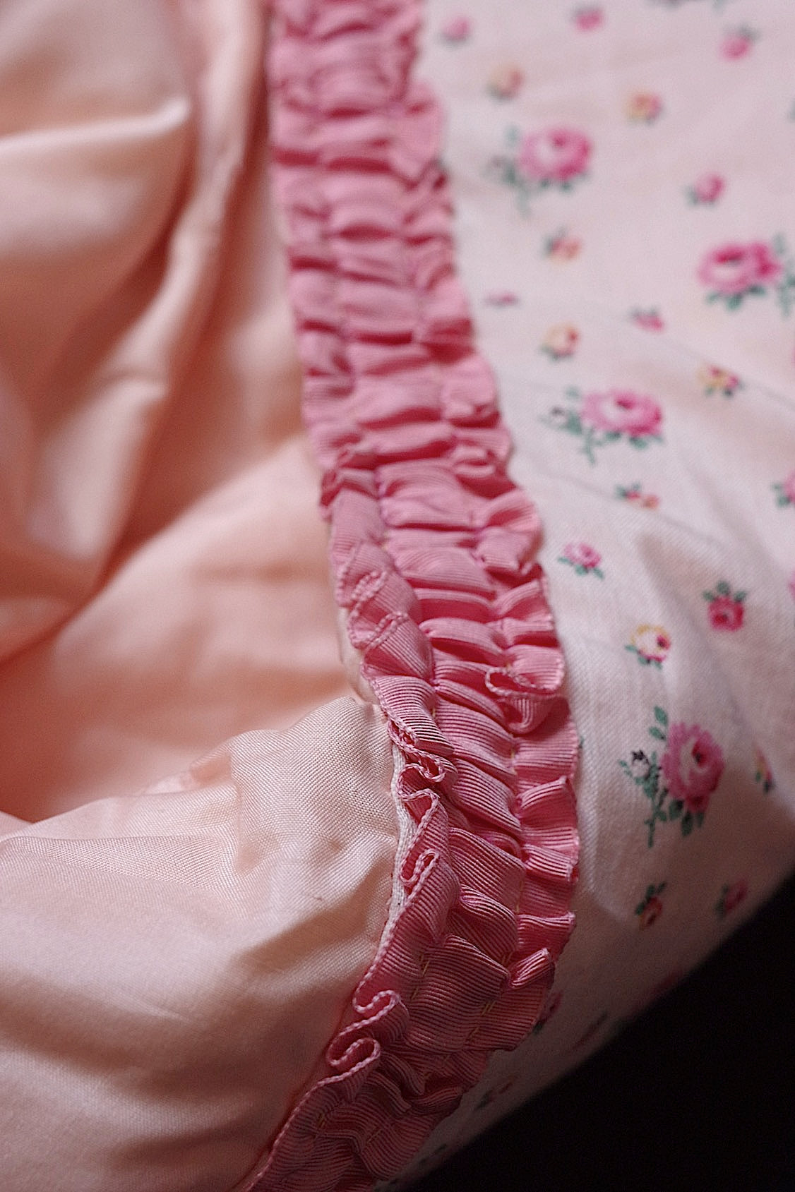 アンティーククッション型ポシェット  tissu antique 小花がら生地 クッション .FR a l'epoque