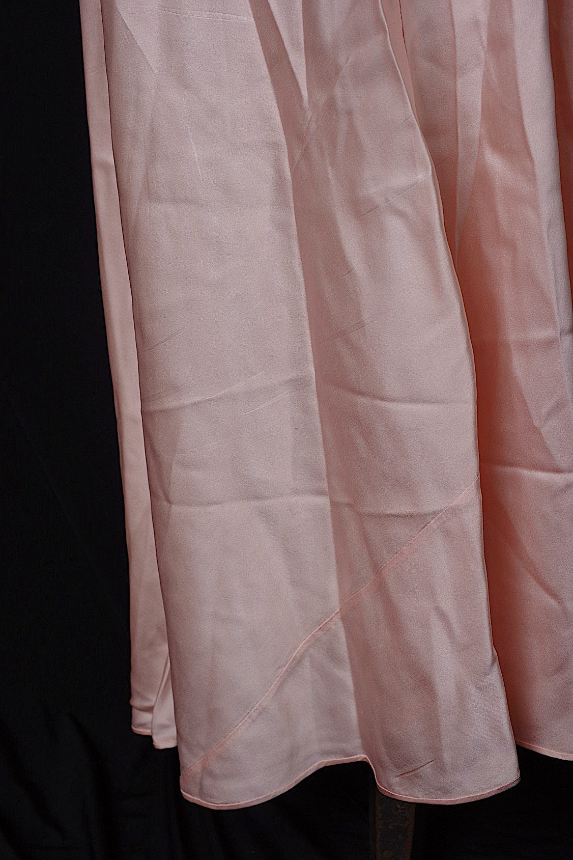 アンティークドレス vêtement antique シルクランジェリー 1 .FR a l'epoque