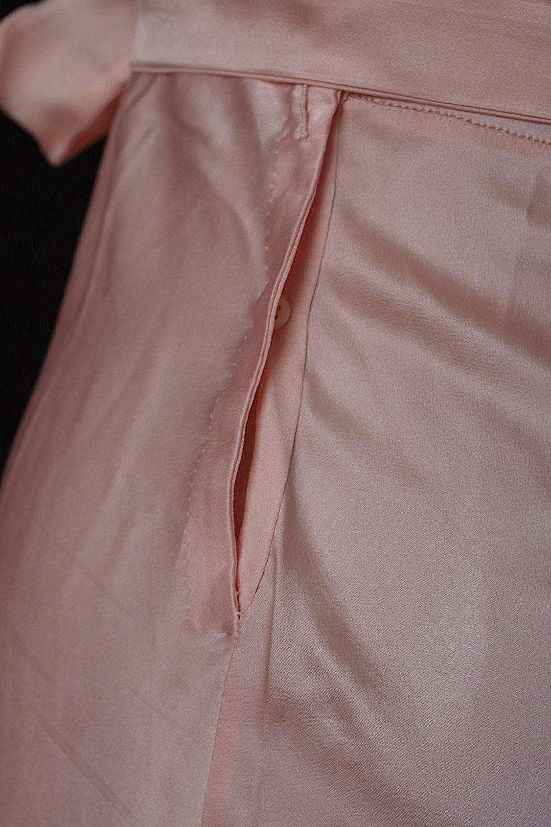 アンティークドレス vêtement antique シルクランジェリー 1 .FR a l'epoque