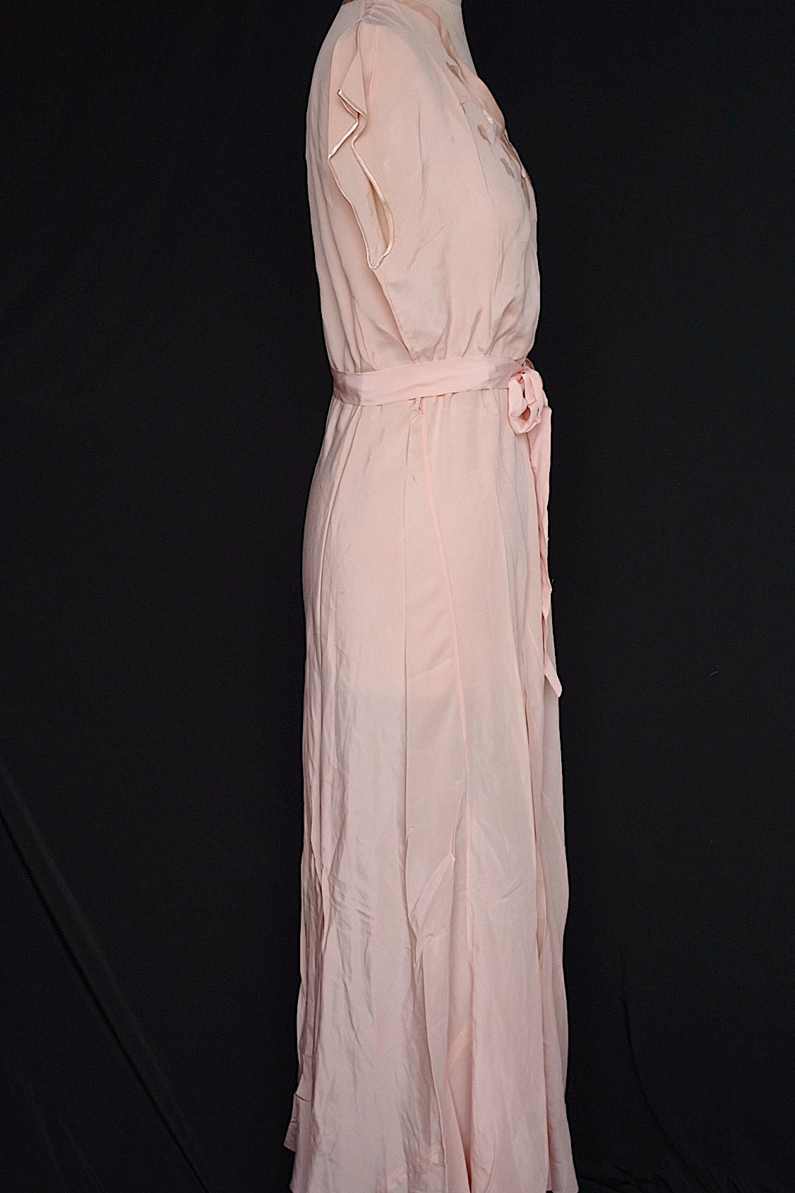 アンティークドレス vêtement antique シルクランジェリー 2 .FR a l'epoque