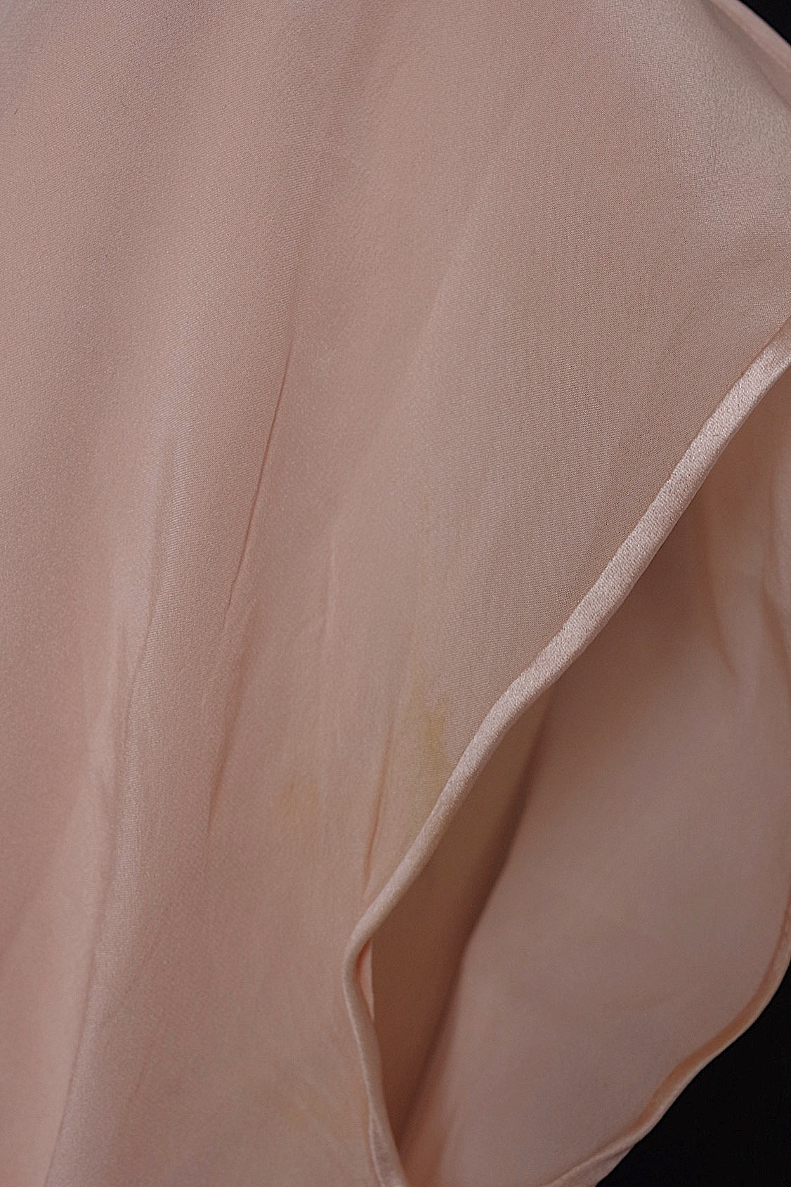 アンティークドレス vêtement antique シルクランジェリー 2 .FR a l'epoque