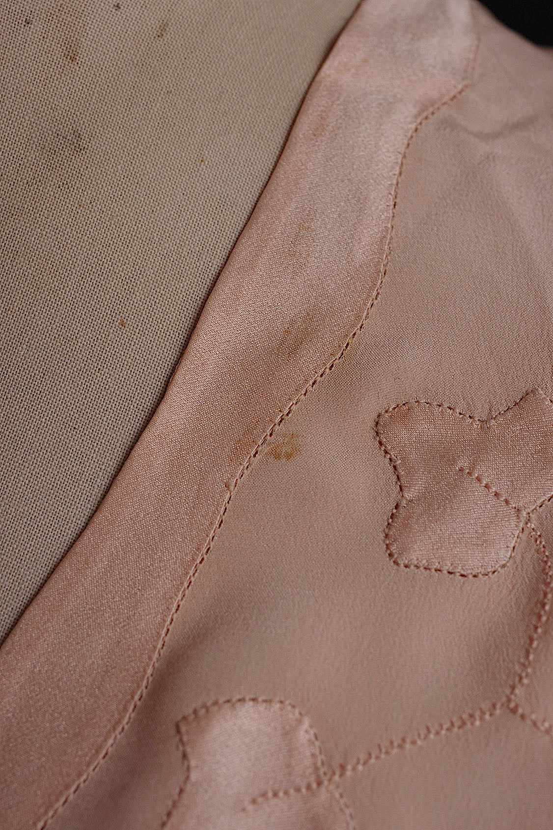 アンティークドレス vêtement antique シルクランジェリー 2 .FR a l'epoque