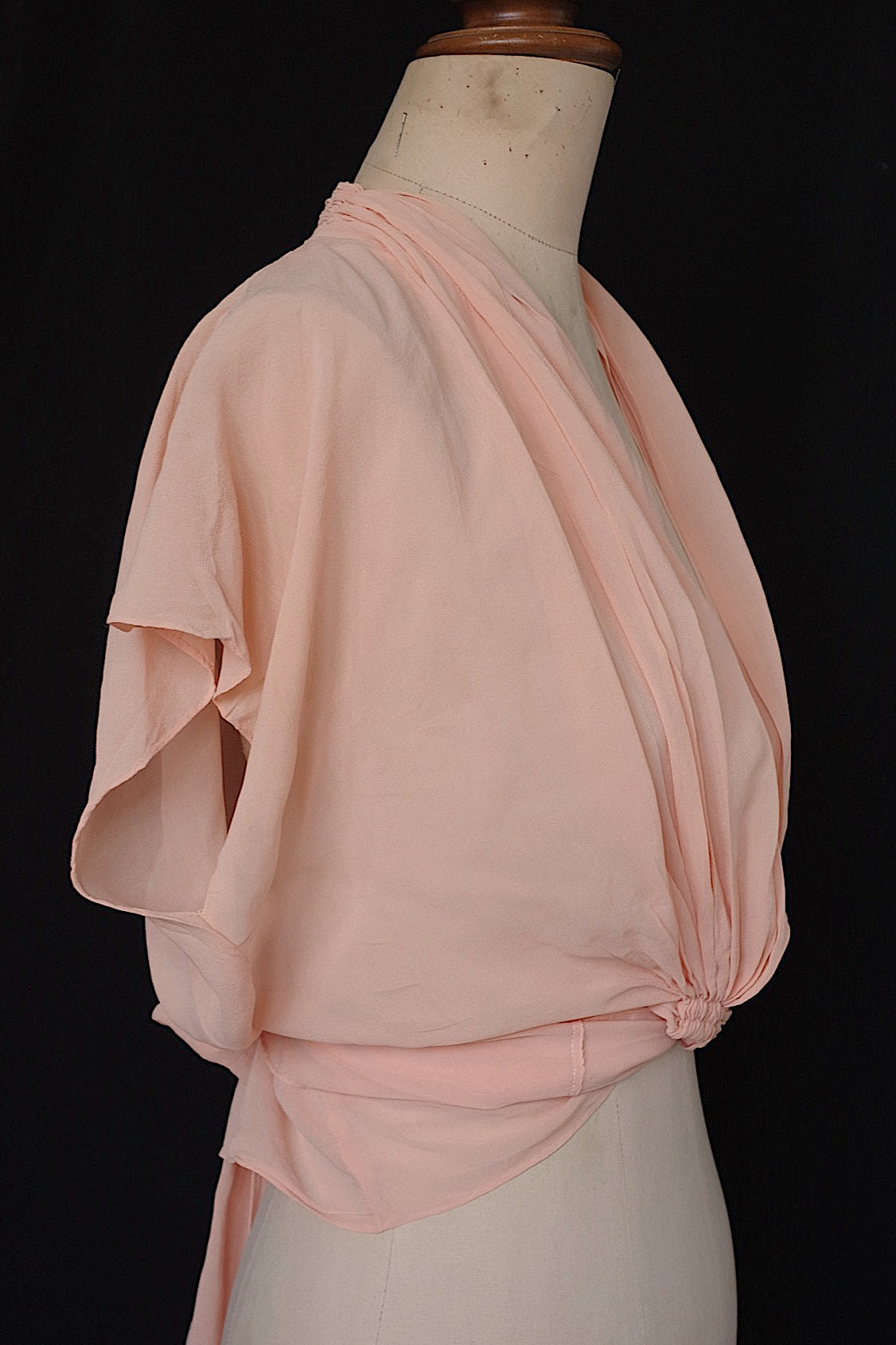 アンティーク羽織 vêtement antique  シルク羽織1 .FR a l'epoque