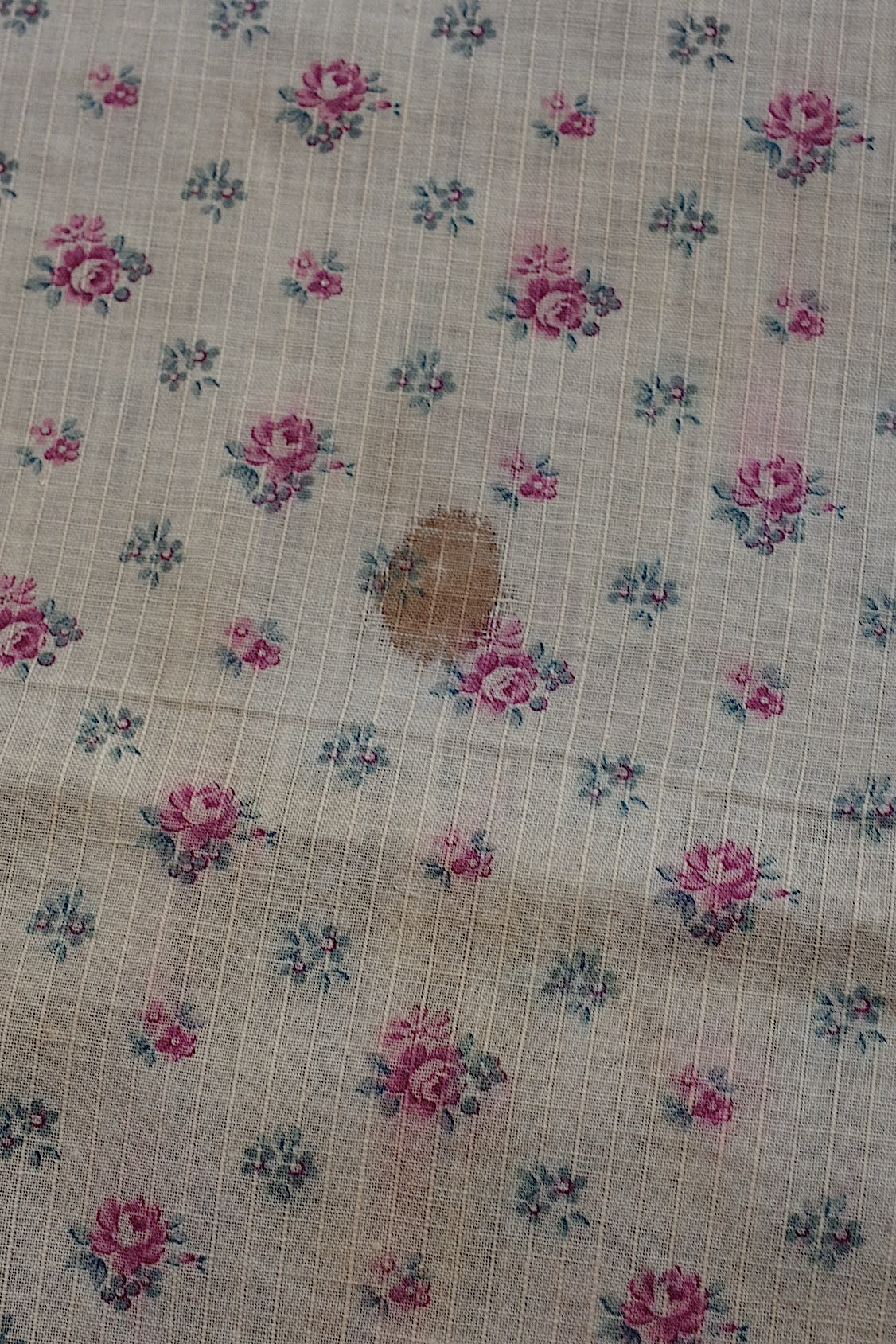 アンティーク生地ハギレ tissu antique .FR a l'epoque