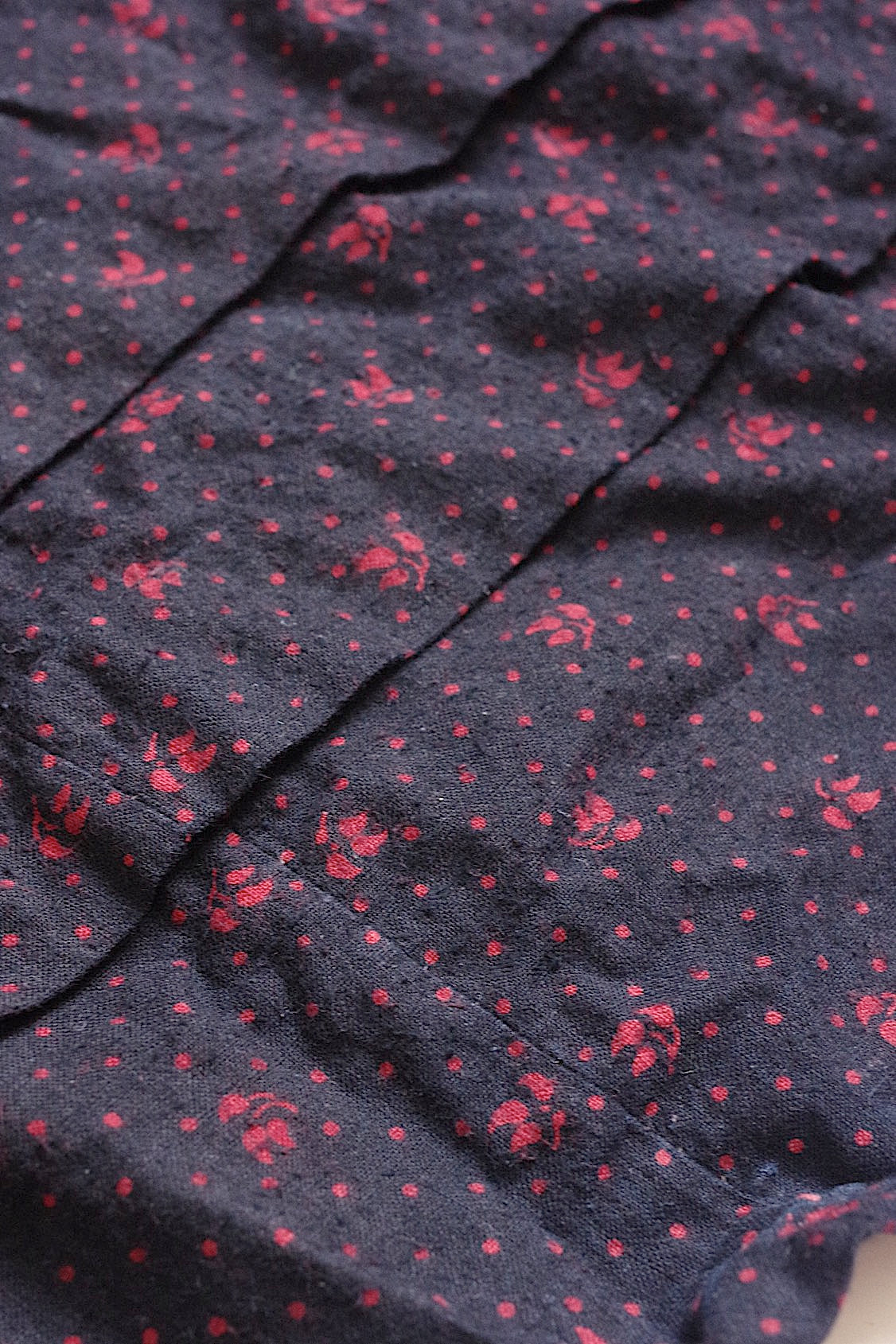 アンティーク生地ハギレ tissu antique .FR a l'epoque