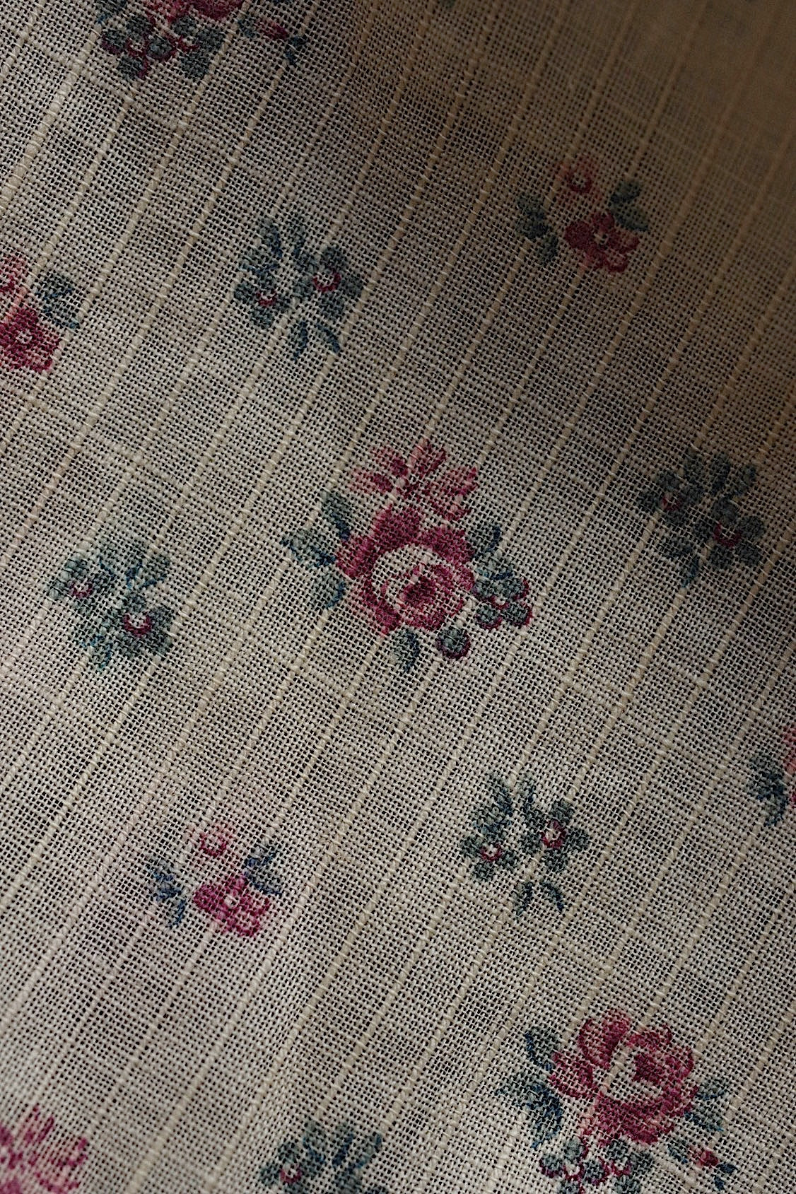 アンティーク生地ハギレ tissu antique .FR a l'epoque