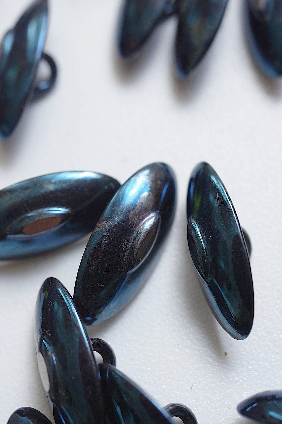 アンティークボタン bouton antique lots 5 .FR a l'epoque