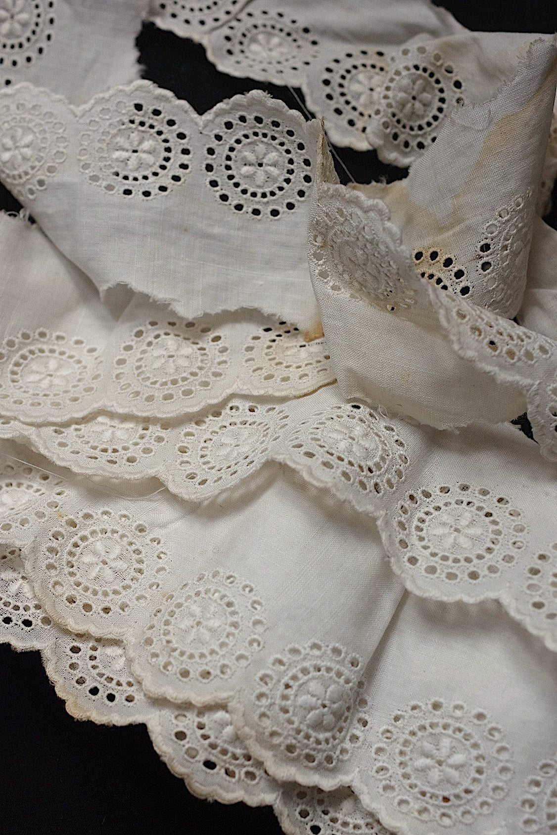 アンティークレース dentelle antique  カットワーク lot .FR a l'epoque