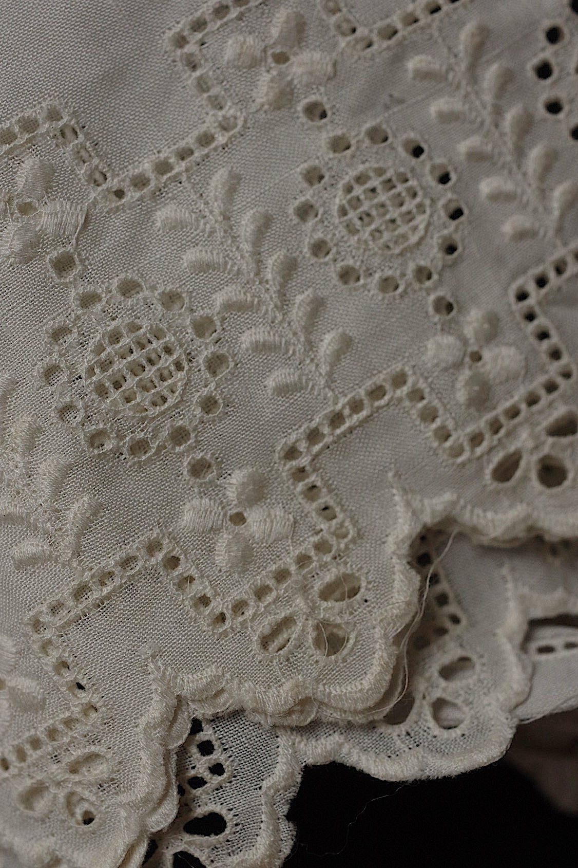 アンティークレース dentelle antique  カットワーク lots3 .FR a l'epoque