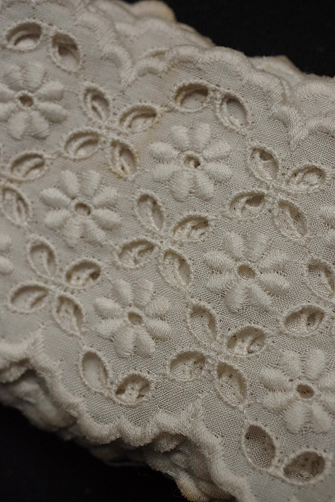 アンティークレース dentelle antique  カットワーク lots3 .FR a l'epoque