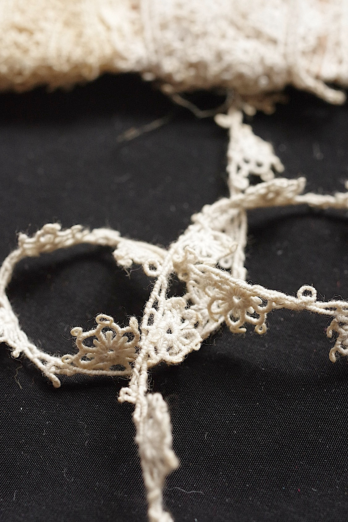 アンティークレース dentelle antique  ボビン lots3 .FR a l'epoque