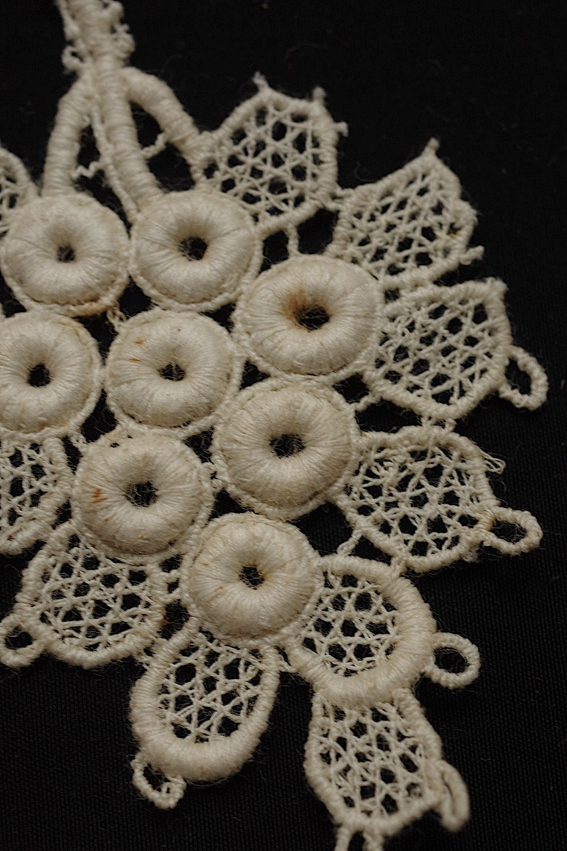 アンティークレース dentelle antique  36pieceモチーフ  .FR a l'epoque