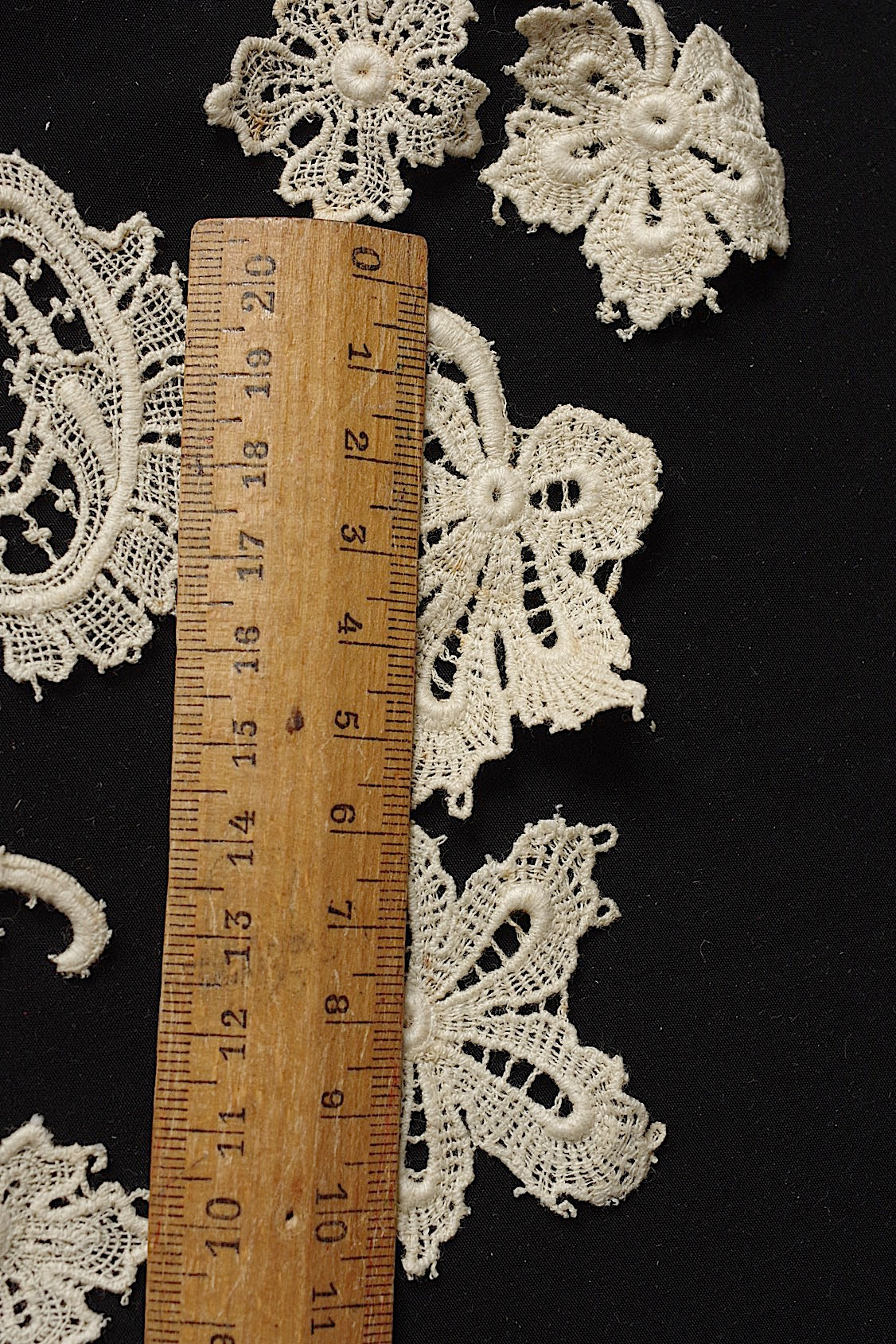 アンティークレース dentelle antique  36pieceモチーフ  .FR a l'epoque