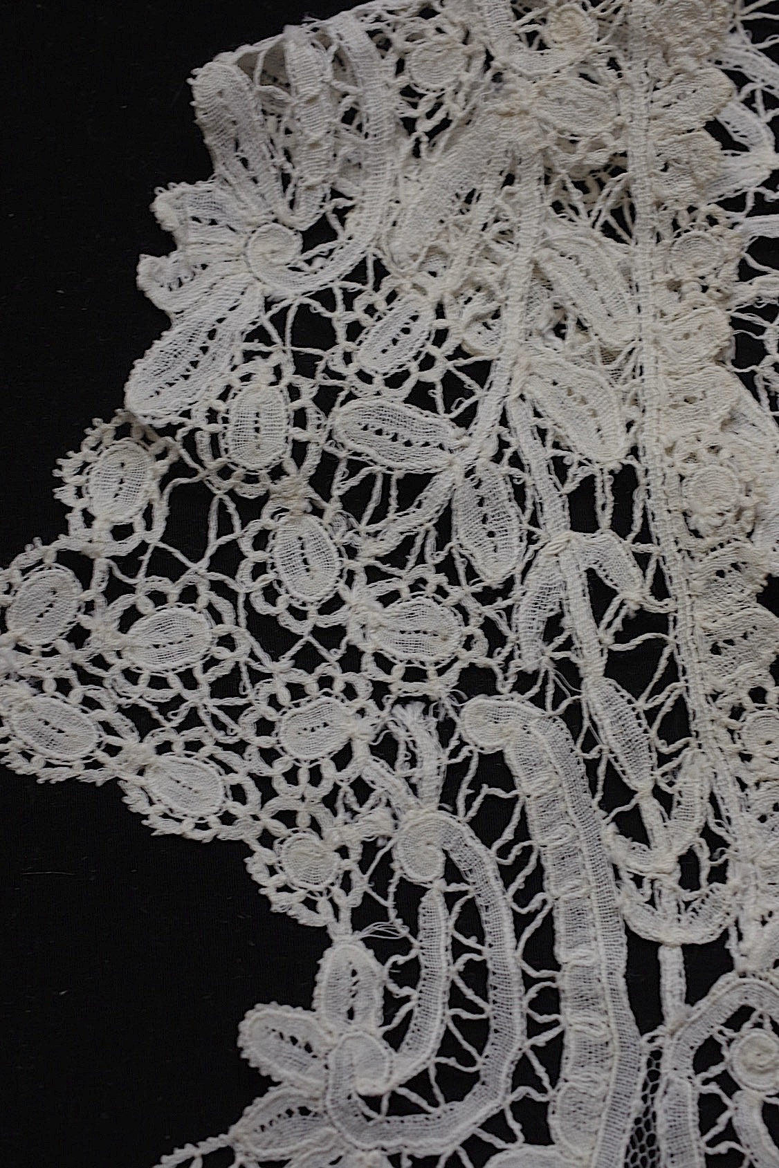 アンティークレース dentelle antique  襟 .FR a l'epoque