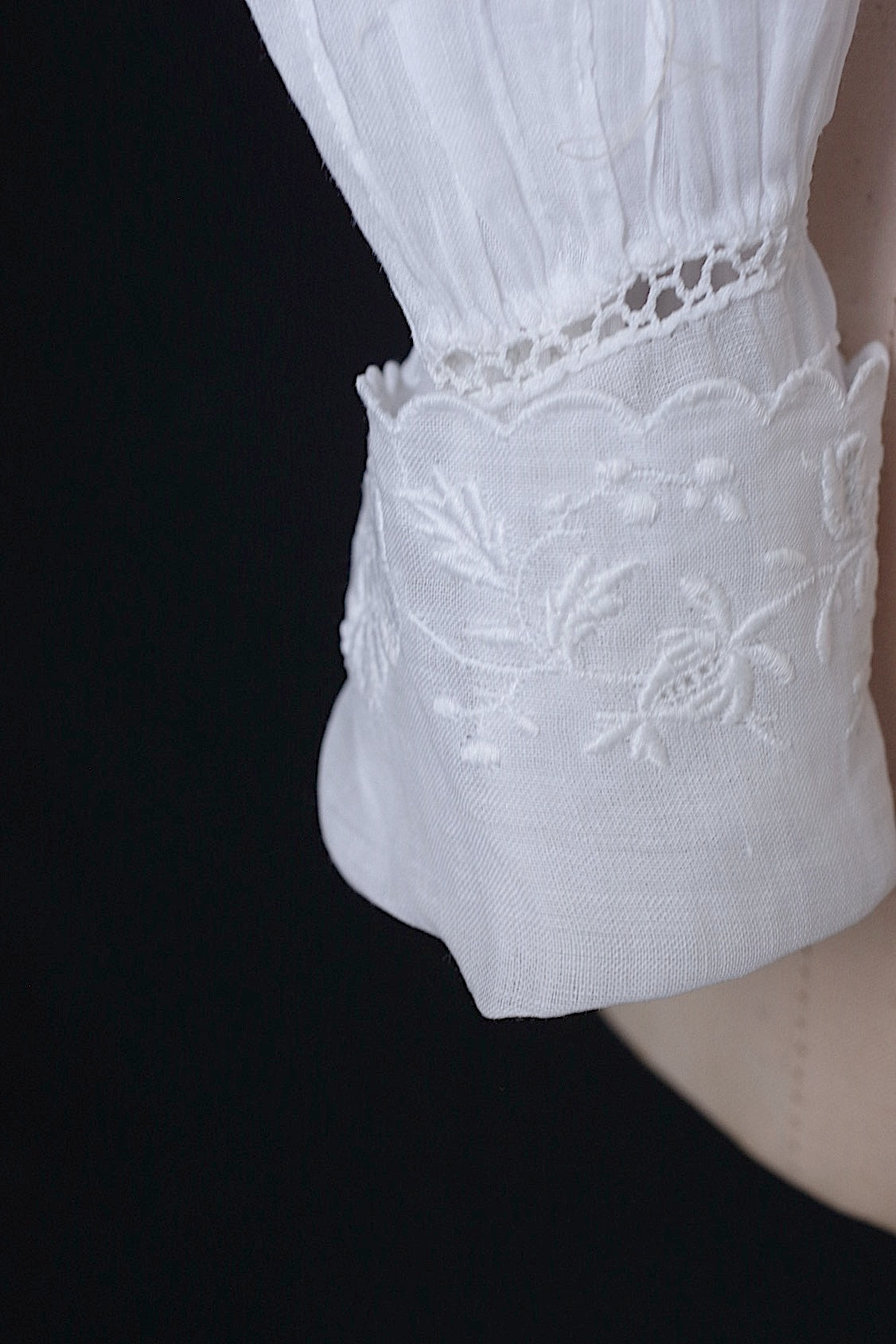 アンティークブラウス vêtement  antique 1 .FR a l'epoque