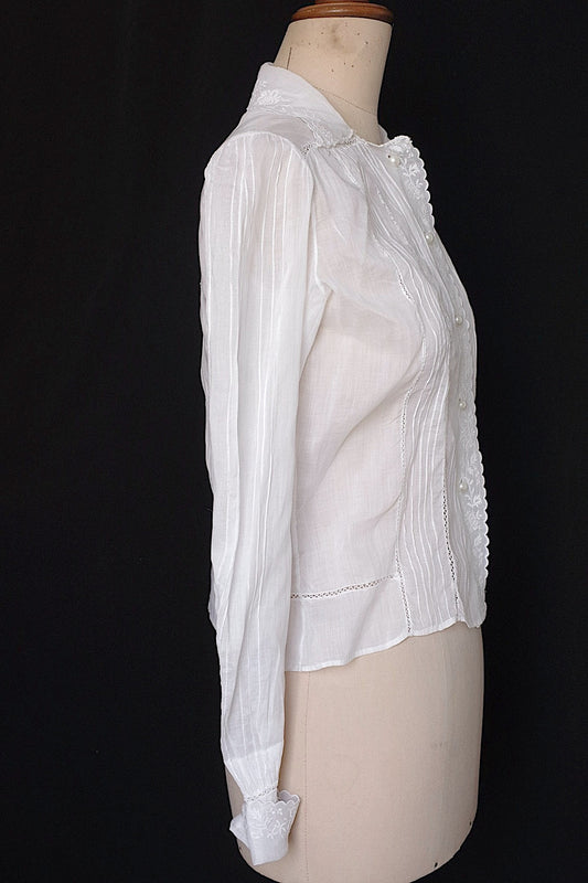 アンティークブラウス vêtement antique 1 .FR a l'epoque