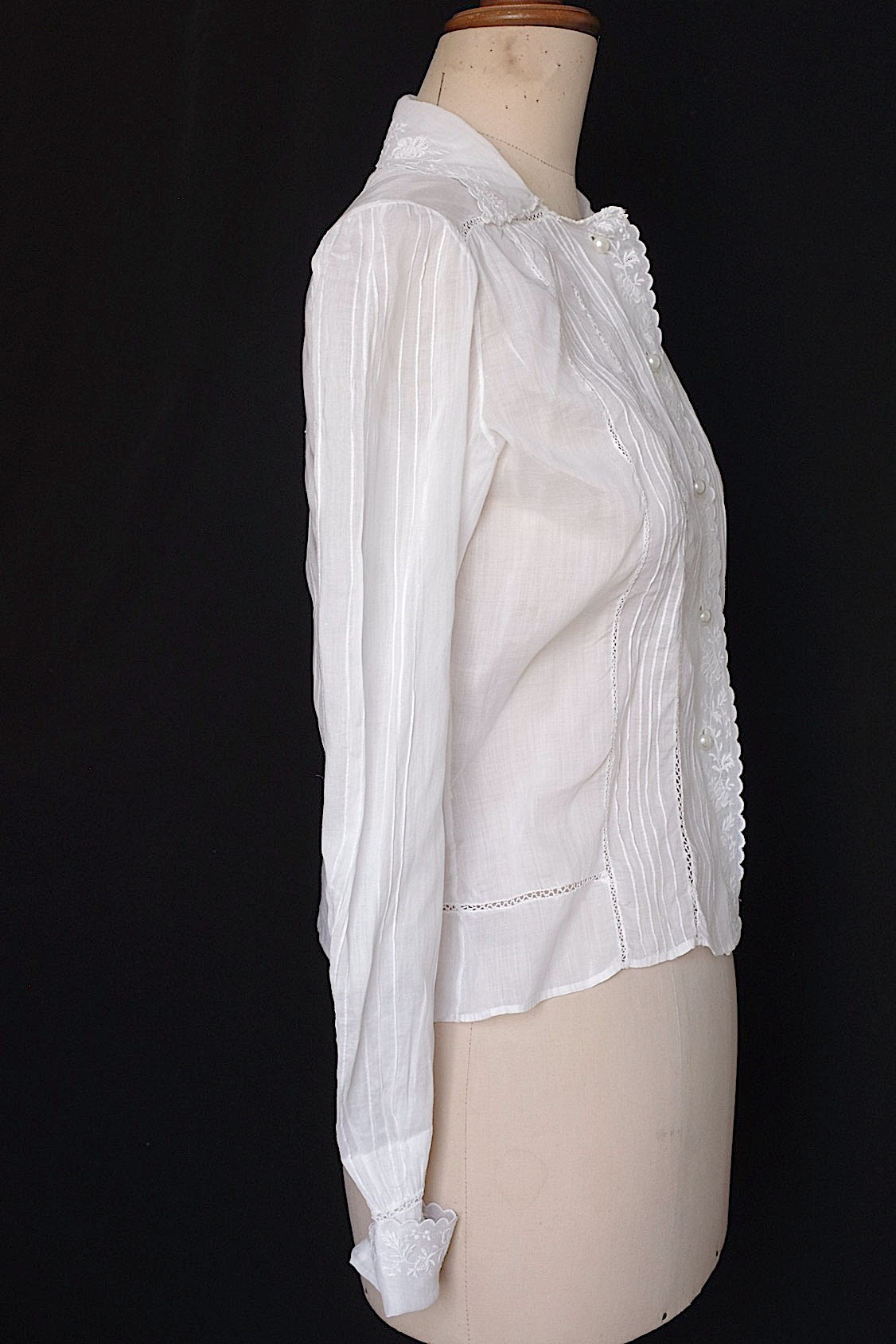 アンティークブラウス vêtement  antique 1 .FR a l'epoque