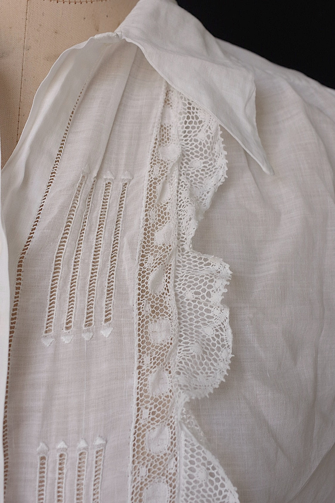 アンティークブラウス vêtement  antique 3 .FR a l'epoque