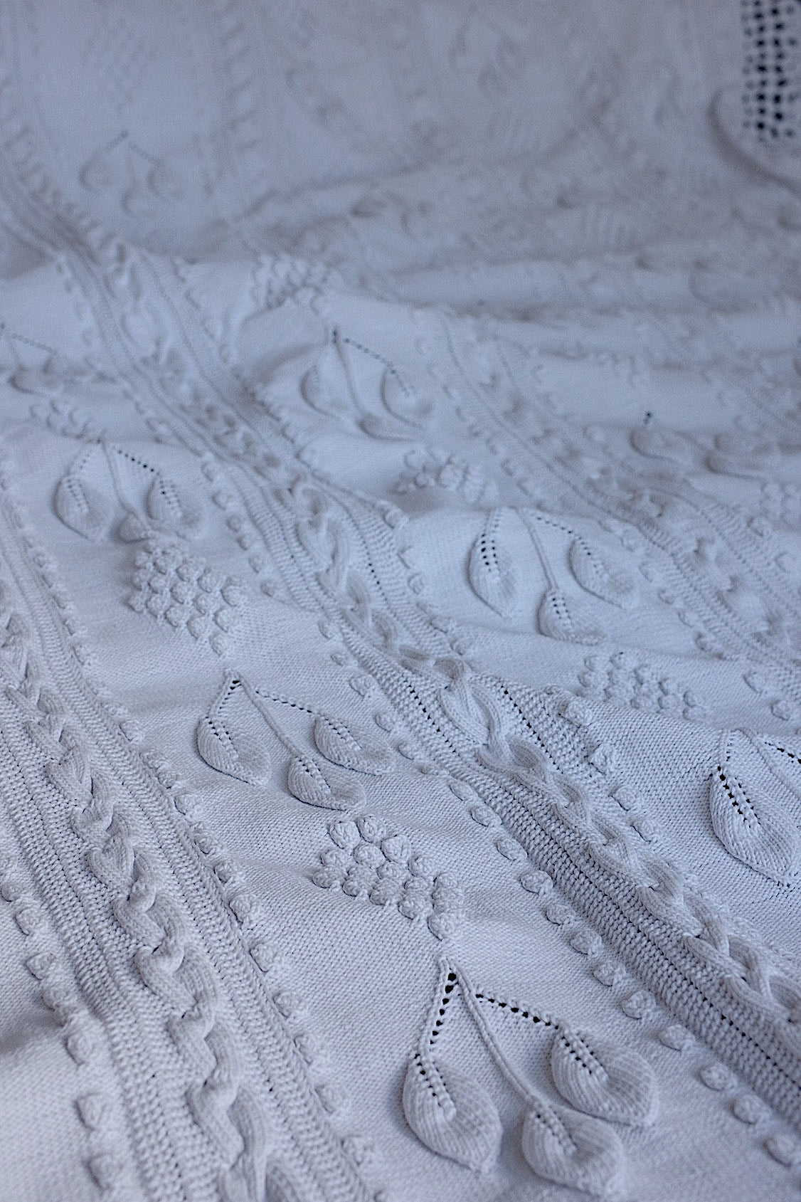 アンティークインテリアカバー dessus de lit antique トリコテ .FR a l'epoque