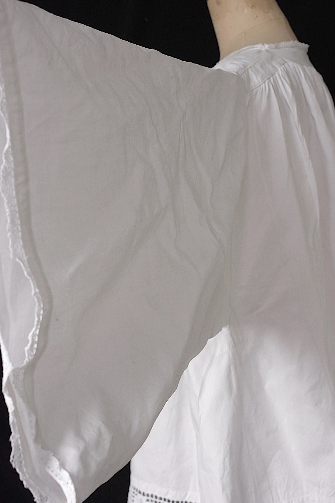 アンティーク教会チュニック vêtement antique チャーチスモック surplis1 .FR a l'epoque