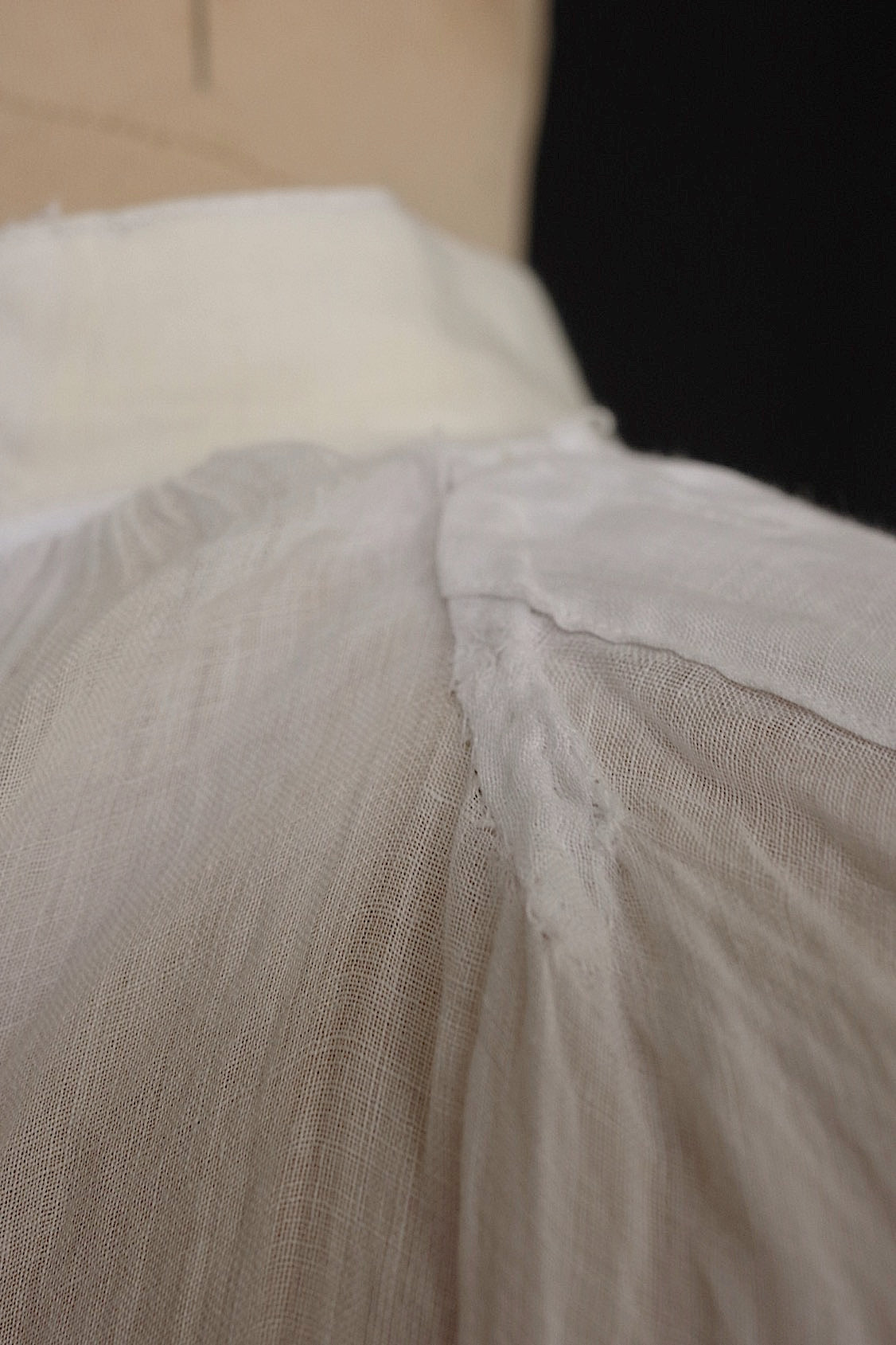 アンティーク教会チュニック vêtement antique チャーチスモック aube .FR a l'epoque