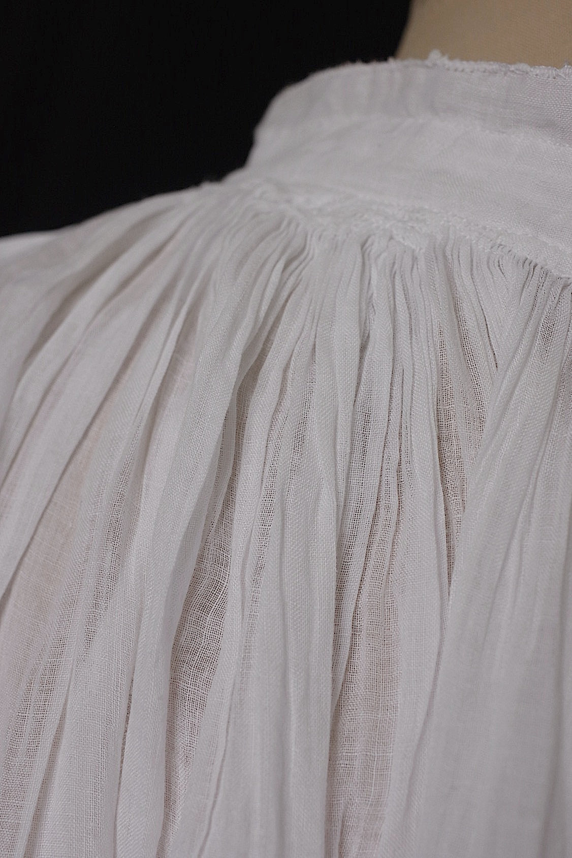 アンティーク教会チュニック vêtement antique チャーチスモック aube .FR a l'epoque