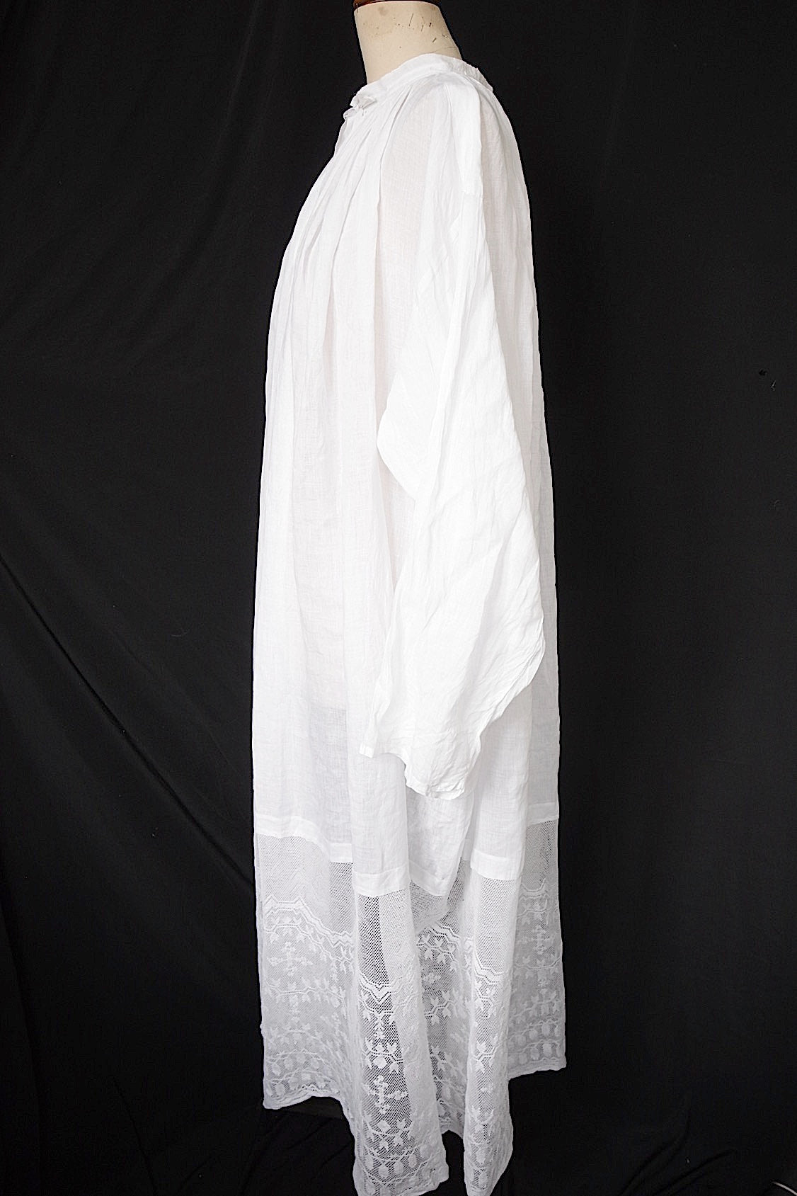 アンティーク教会チュニック vêtement antique チャーチスモック aube .FR a l'epoque