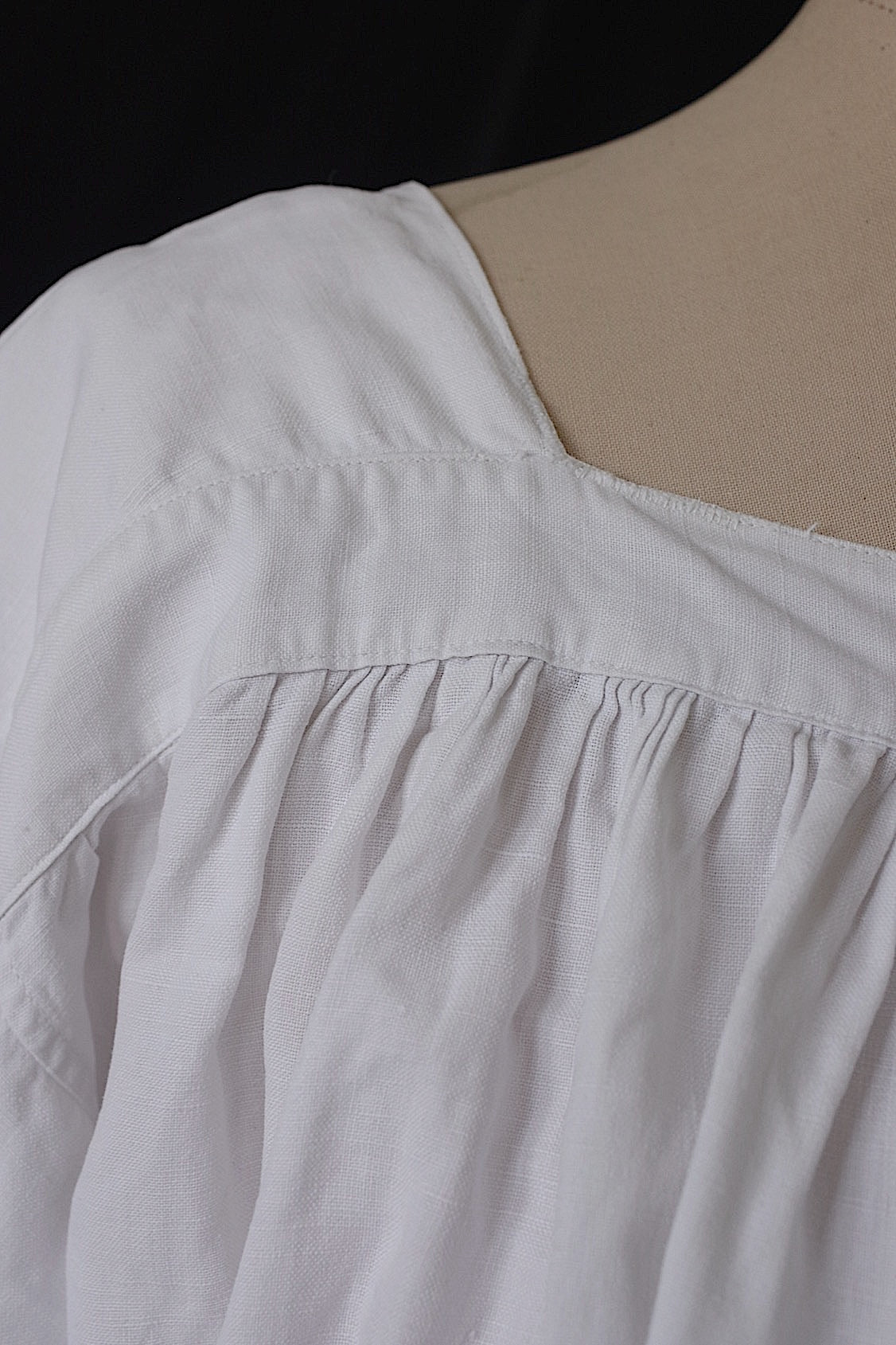 ヴィンテージ教会チュニック vêtement vintage チャーチスモック surplis4 .FR a l'epoque