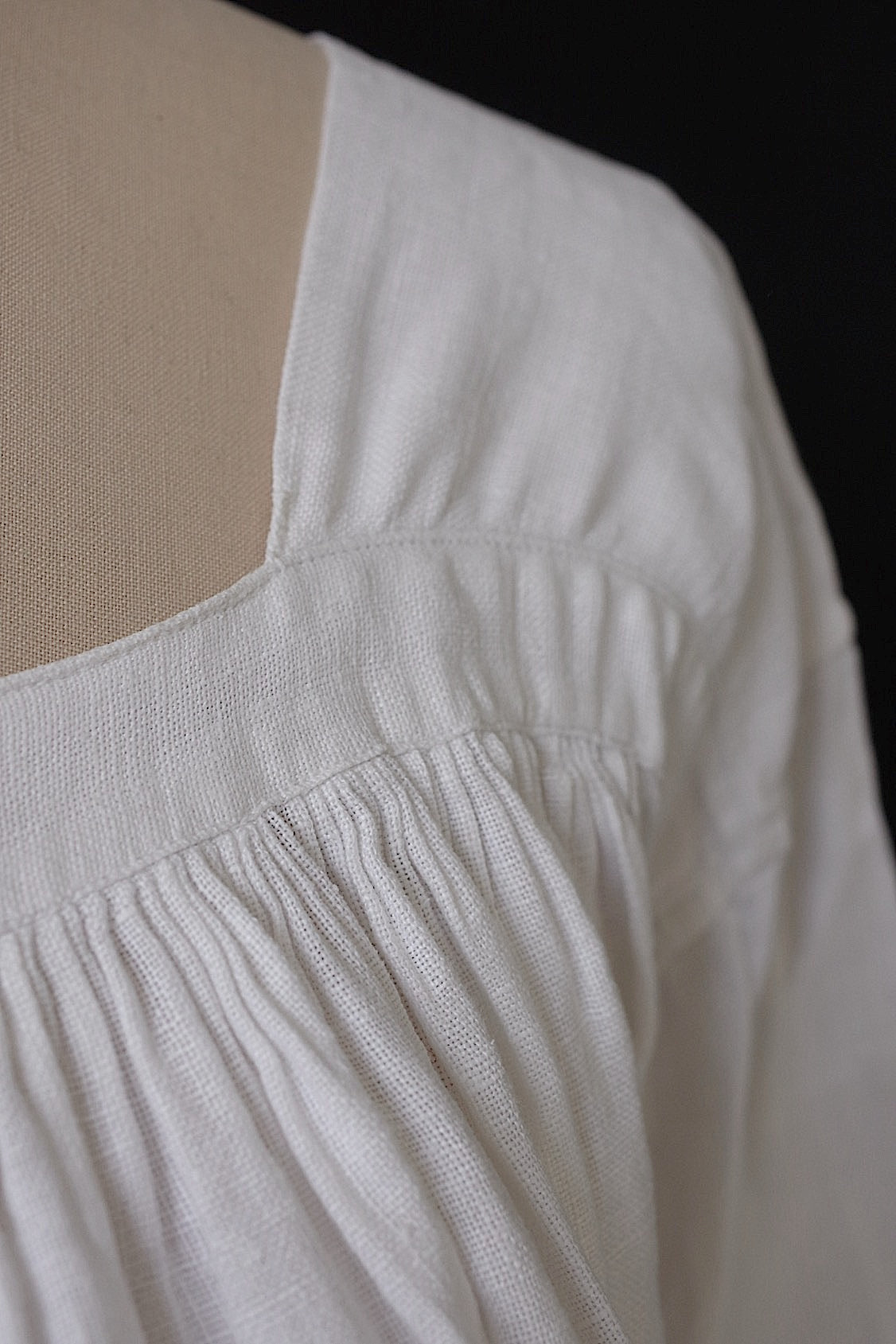 ヴィンテージ教会チュニック vêtement vintage チャーチスモック surplis5 .FR a l'epoque