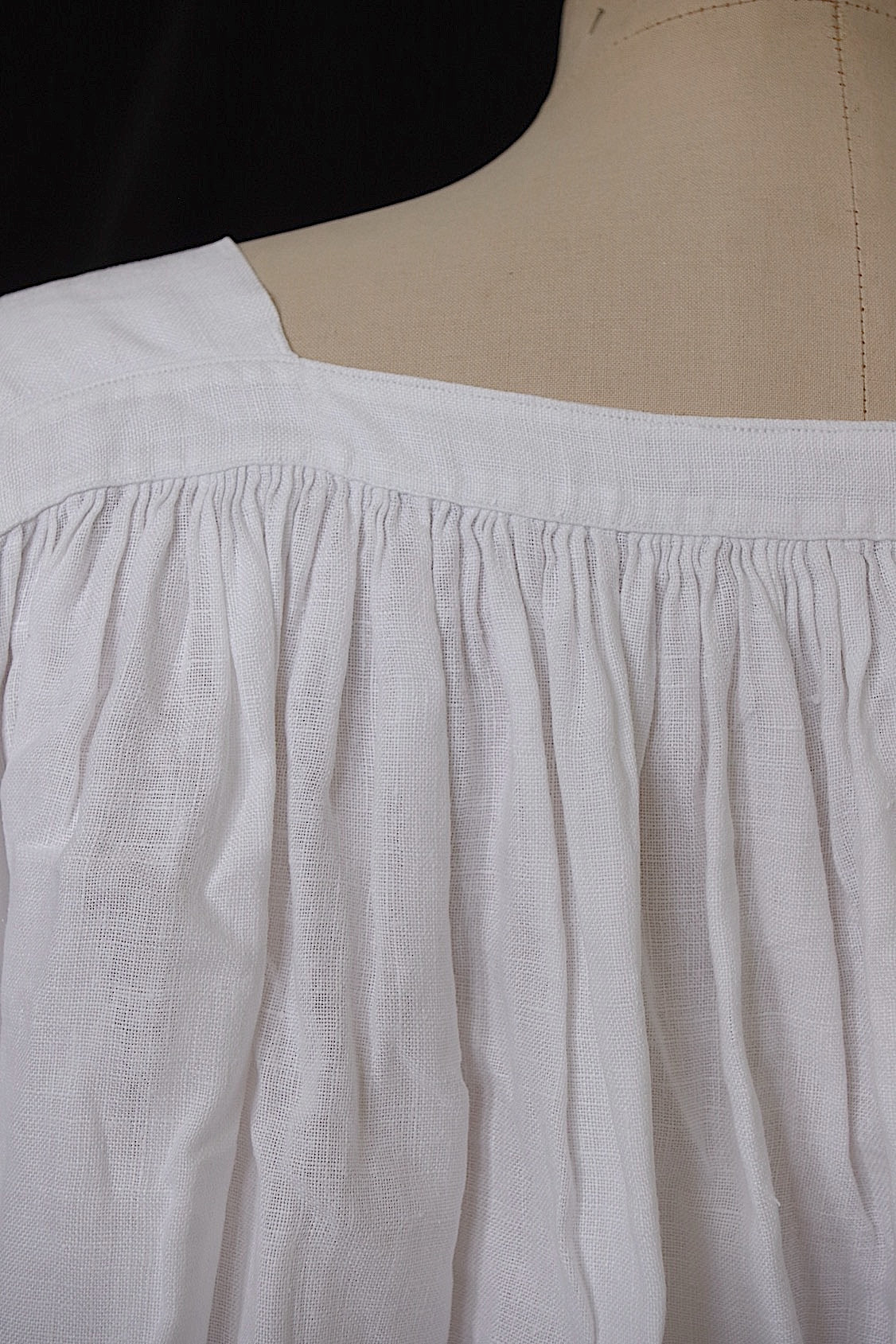 ヴィンテージ教会チュニック vêtement vintage チャーチスモック surplis5 .FR a l'epoque