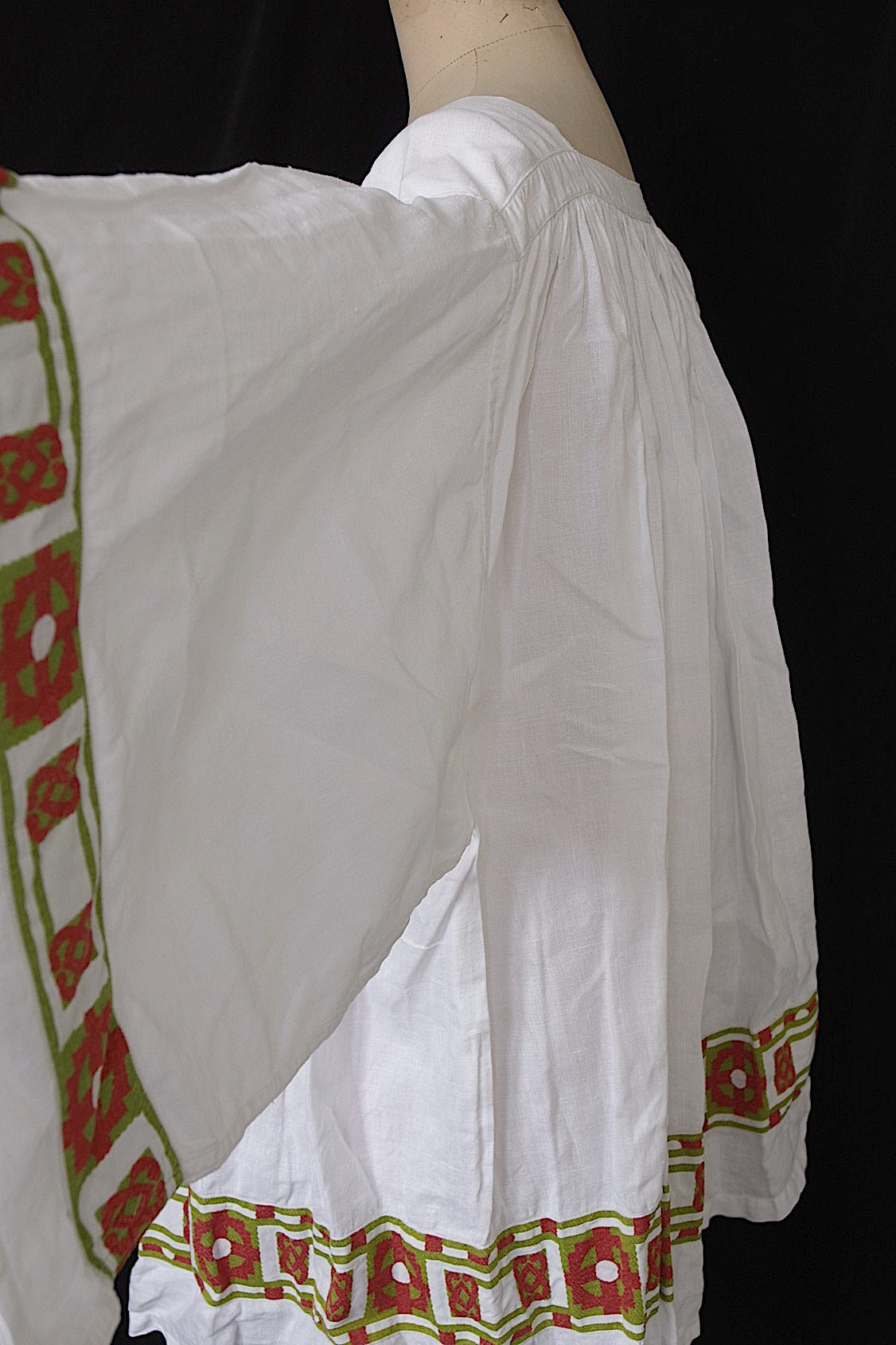 ヴィンテージ教会チュニック vêtement vintage チャーチスモック surplis5 .FR a l'epoque