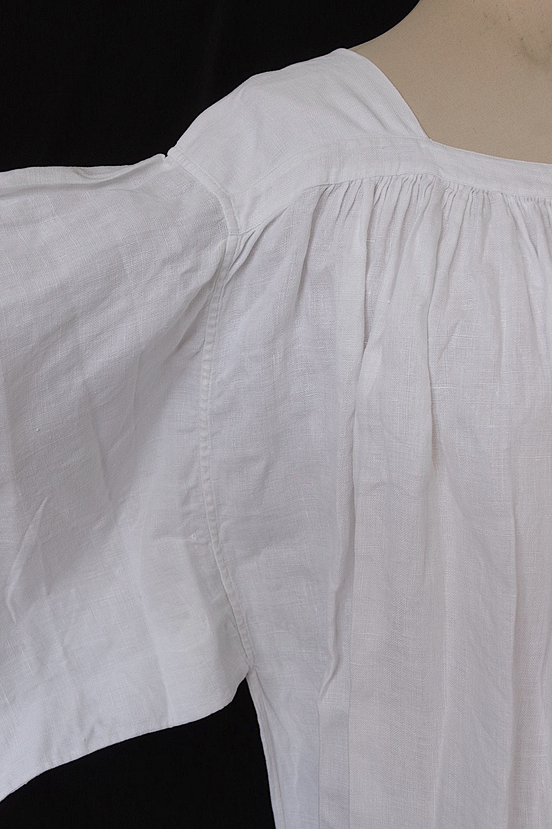 ヴィンテージ教会チュニック vêtement vintage チャーチスモック surplis5 .FR a l'epoque