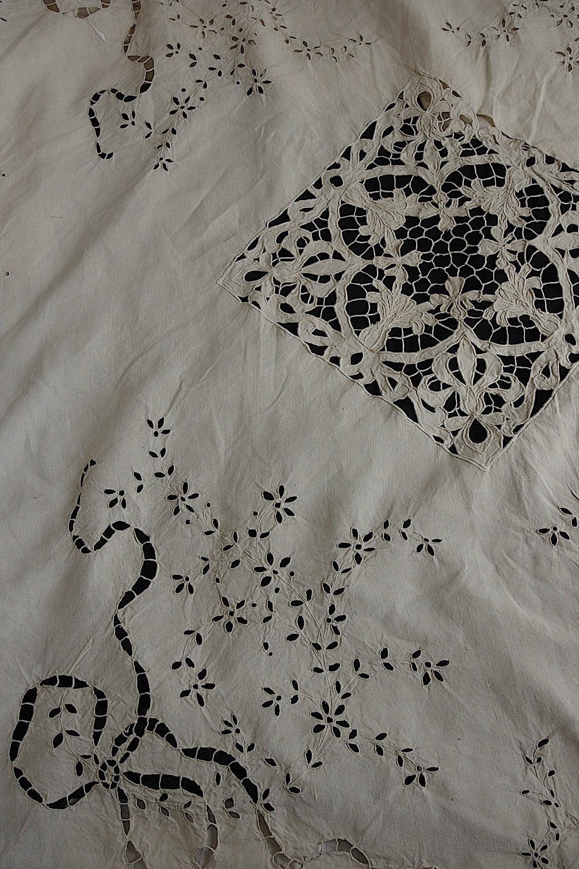 アンティークインテリアカバー linge de maison antique リネン刺繍 .FR a l'epoque