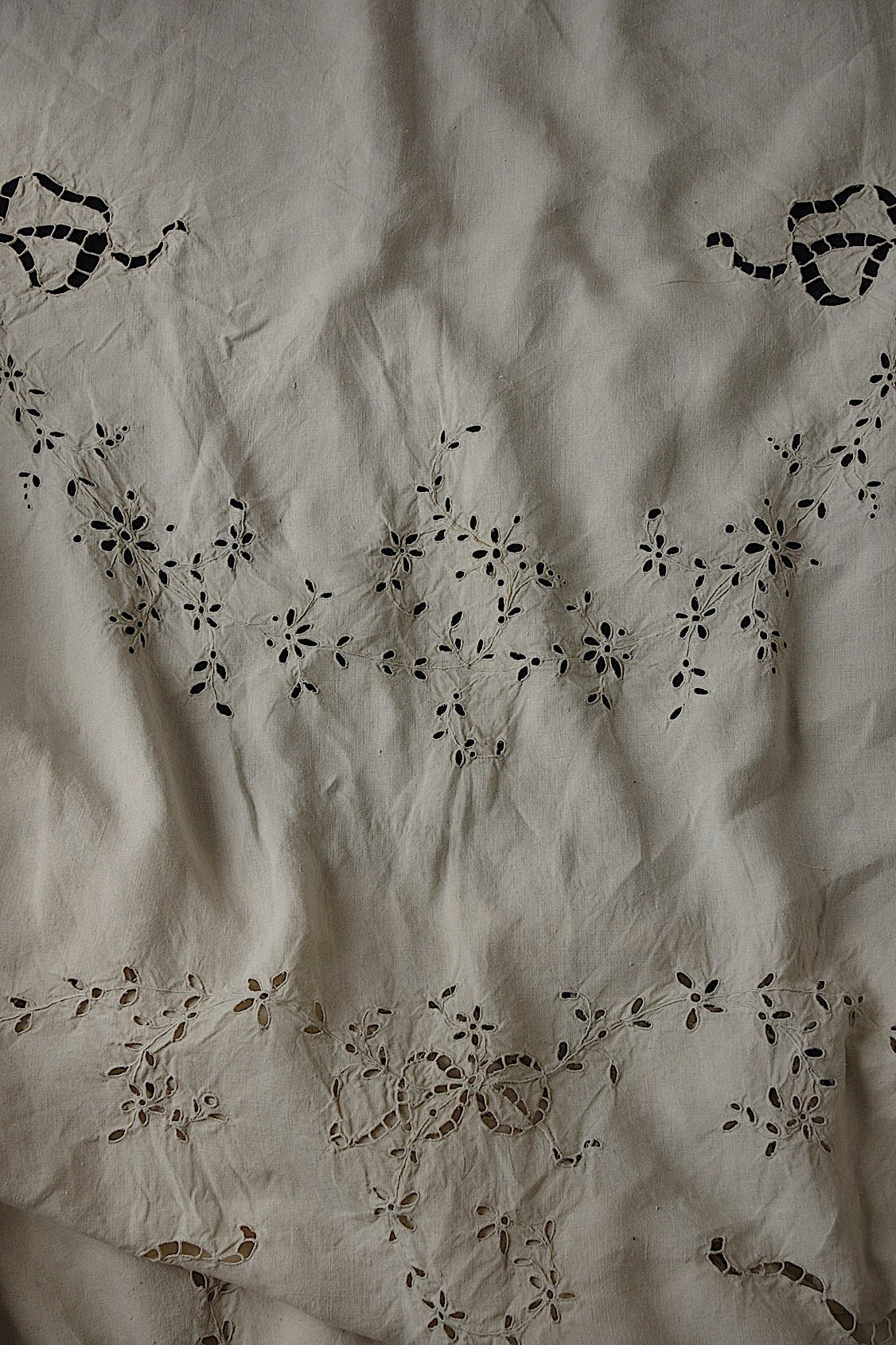 アンティークインテリアカバー linge de maison antique リネン刺繍 .FR a l'epoque