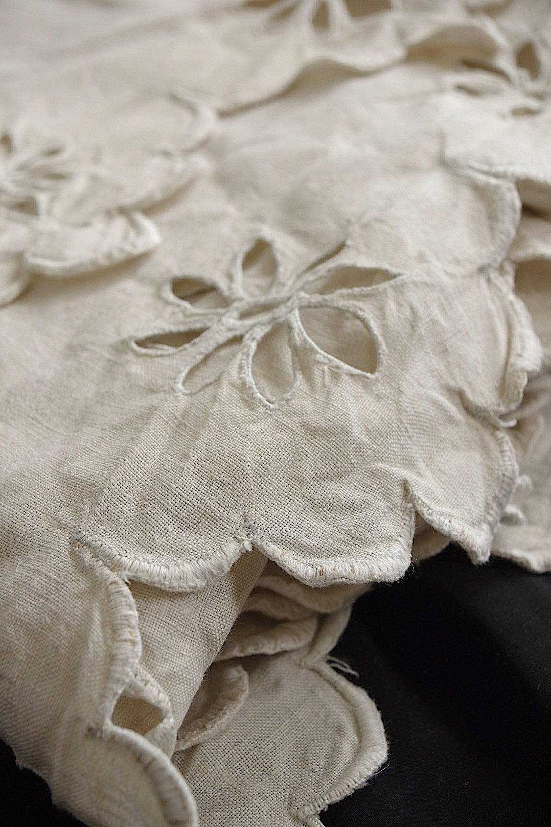 アンティークインテリアカバー linge de maison antique リネン刺繍 .FR a l'epoque