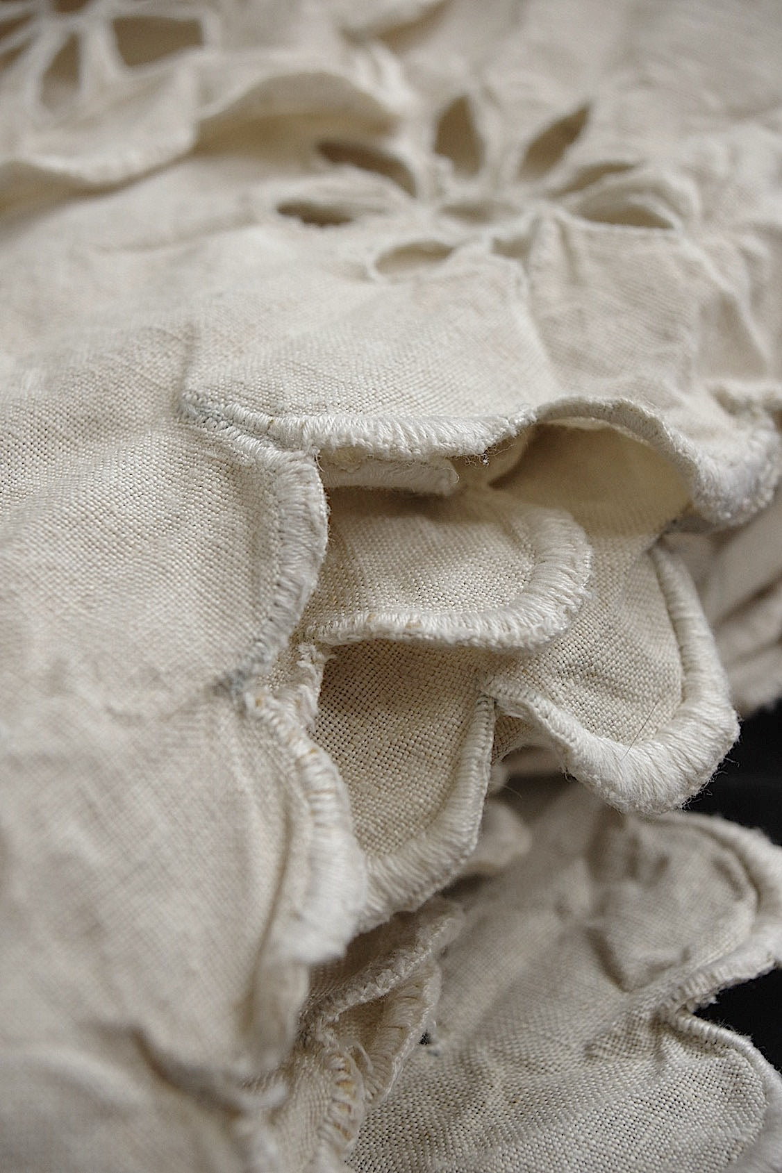 アンティークインテリアカバー linge de maison antique リネン刺繍 .FR a l'epoque