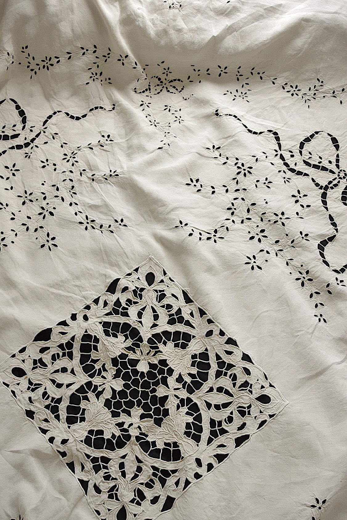 アンティークインテリアカバー linge de maison antique リネン刺繍 .FR a l'epoque