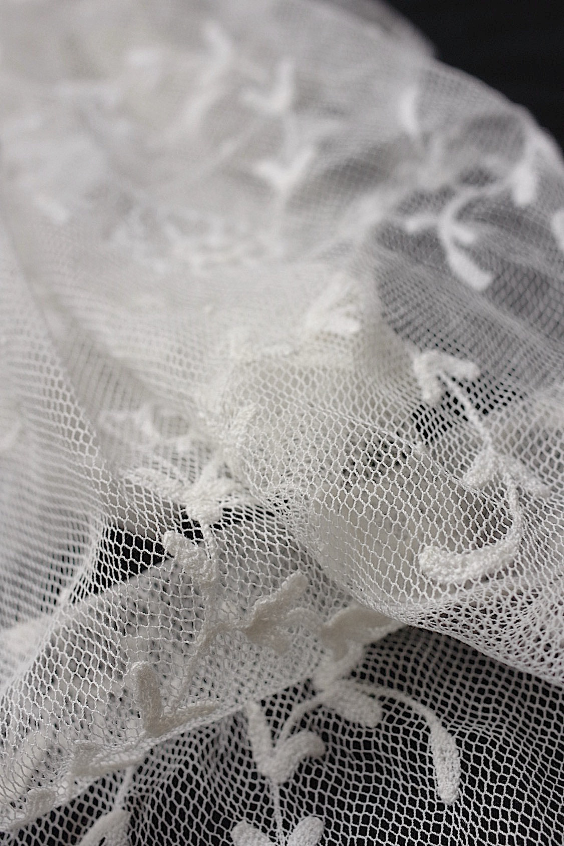 アンティークレース dentelle antique 刺繍ハギレ+ベール .FR a l'epoque