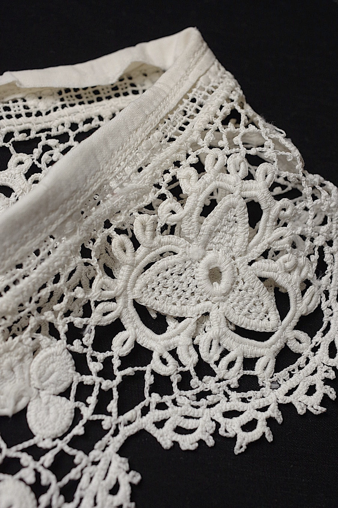 アンティークレース dentelle antique カフス 襟 .FR a l'epoque