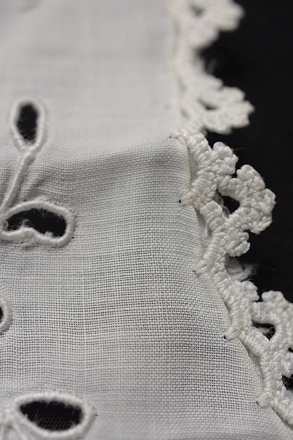 アンティークレース dentelle antique  襟2つ .FR a l'epoque